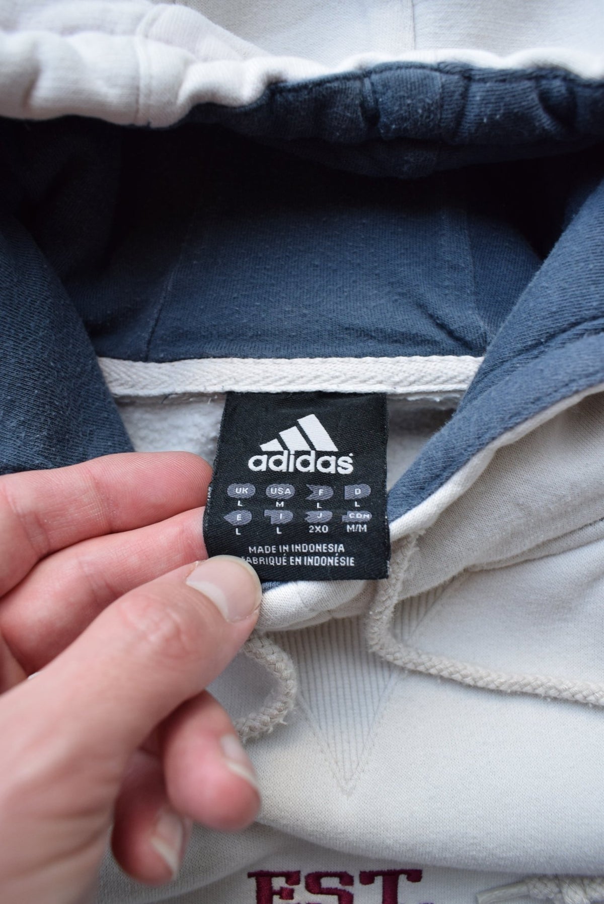 Adidas '1949' Cream & Navy Embroidered Hoodie — 2000s (L) - Retrospective Store