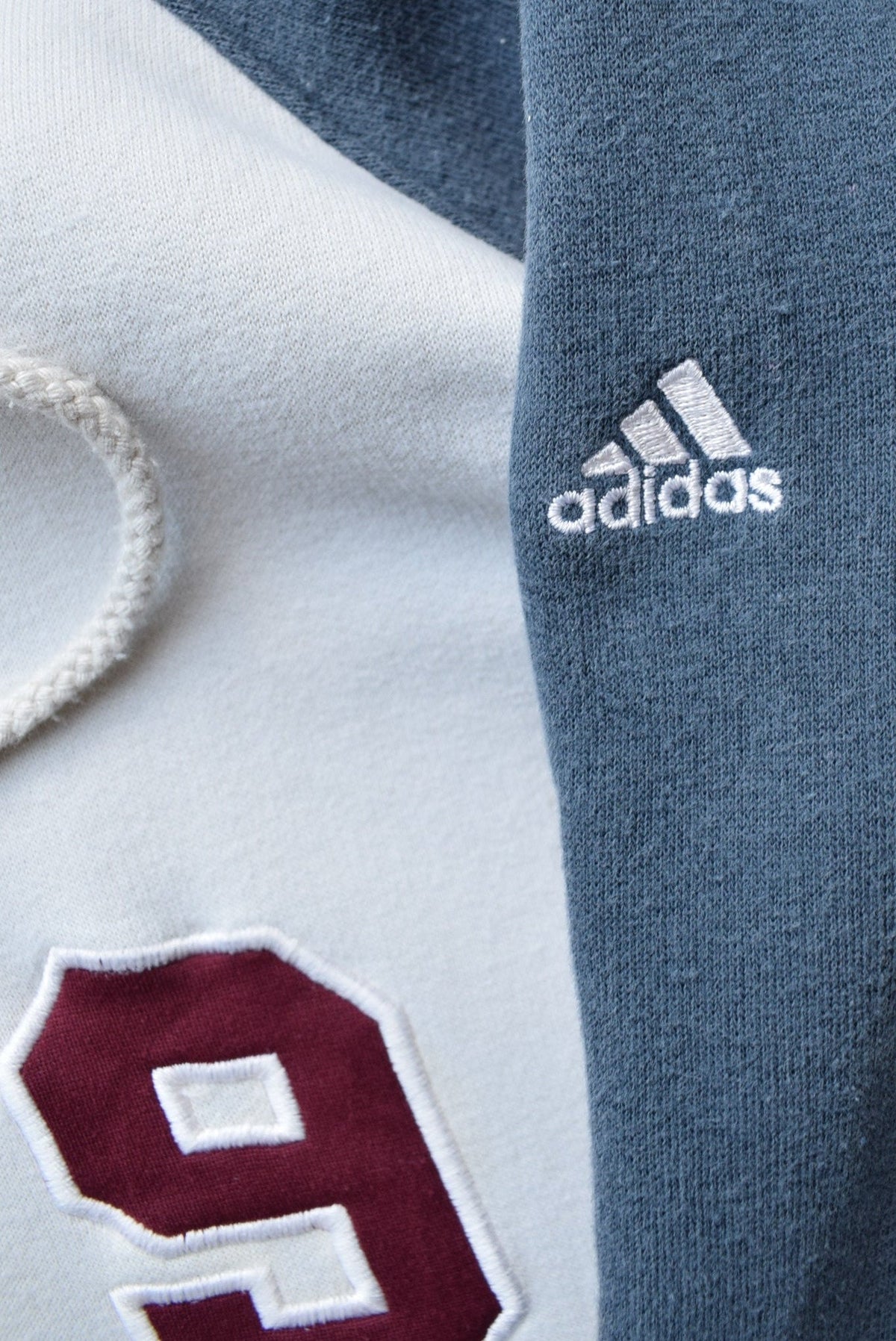 Adidas '1949' Cream & Navy Embroidered Hoodie — 2000s (L) - Retrospective Store