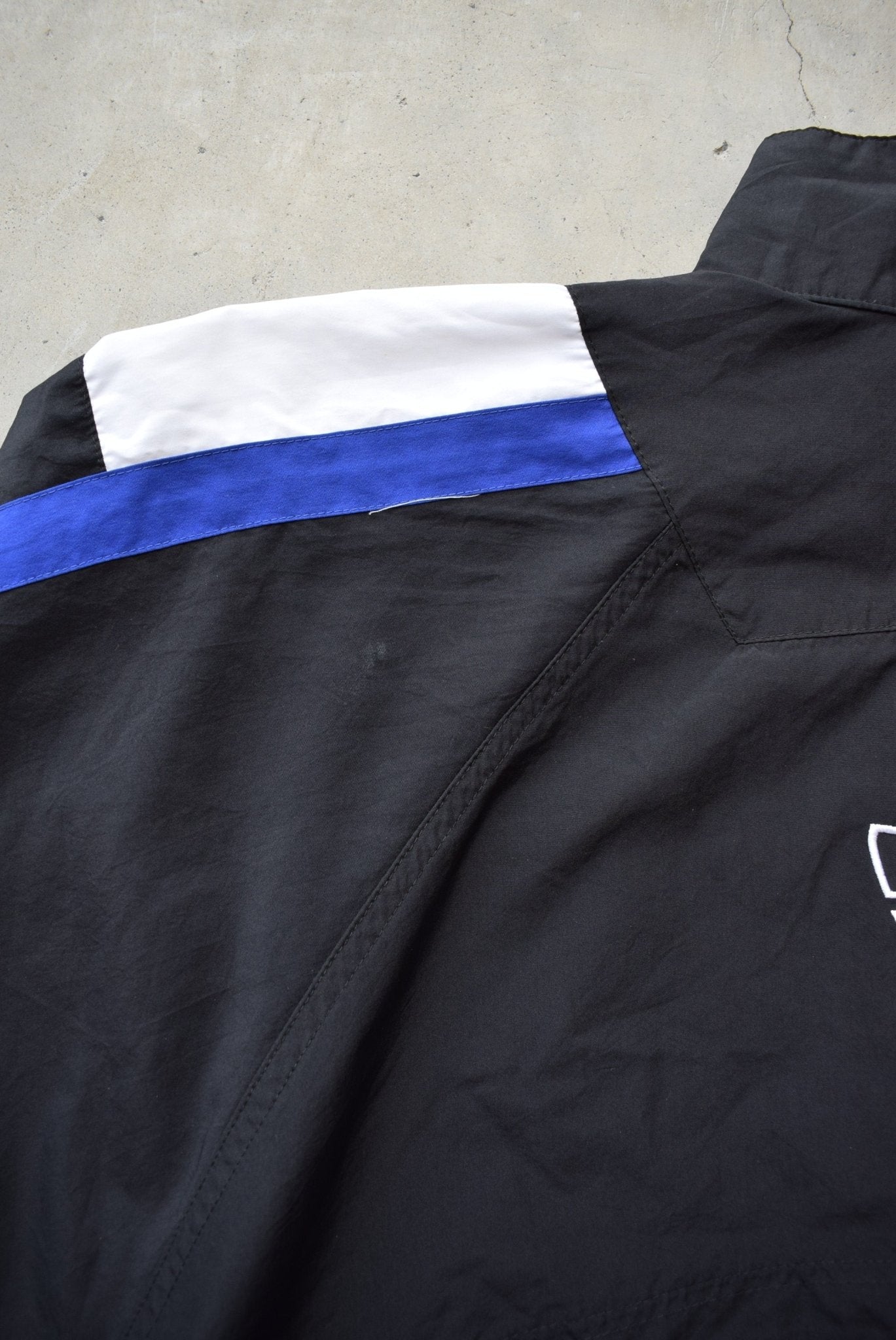 Adidas Black & Blue Embroidered Logo Spray Jacket — 1990s (L) - Retrospective Store