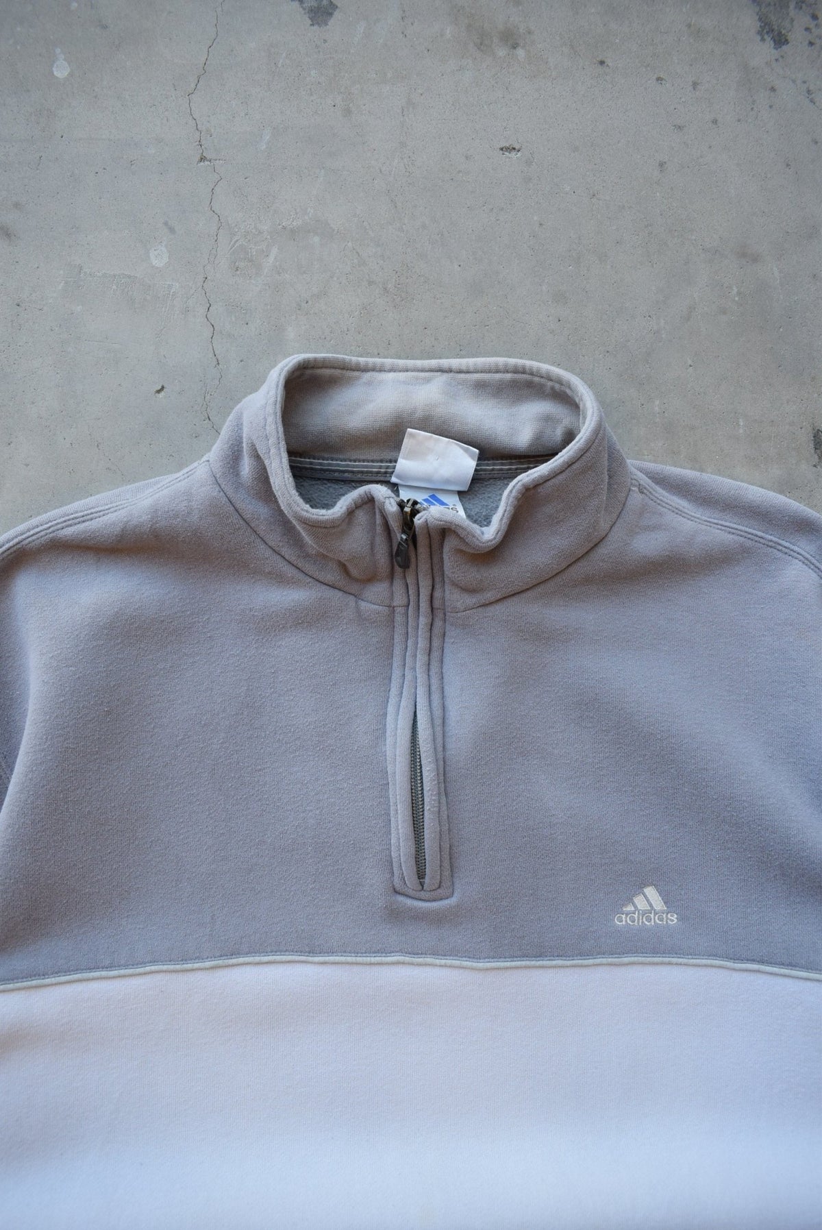 Adidas Cream & Grey Embroidered Spellout Quarter Zip — 1990s (XL) - Retrospective Store