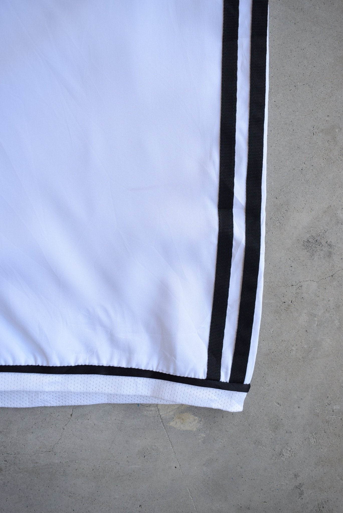Adidas White Embroidered Logo 3/4 Track Pants — 2000s (M) - Retrospective Store