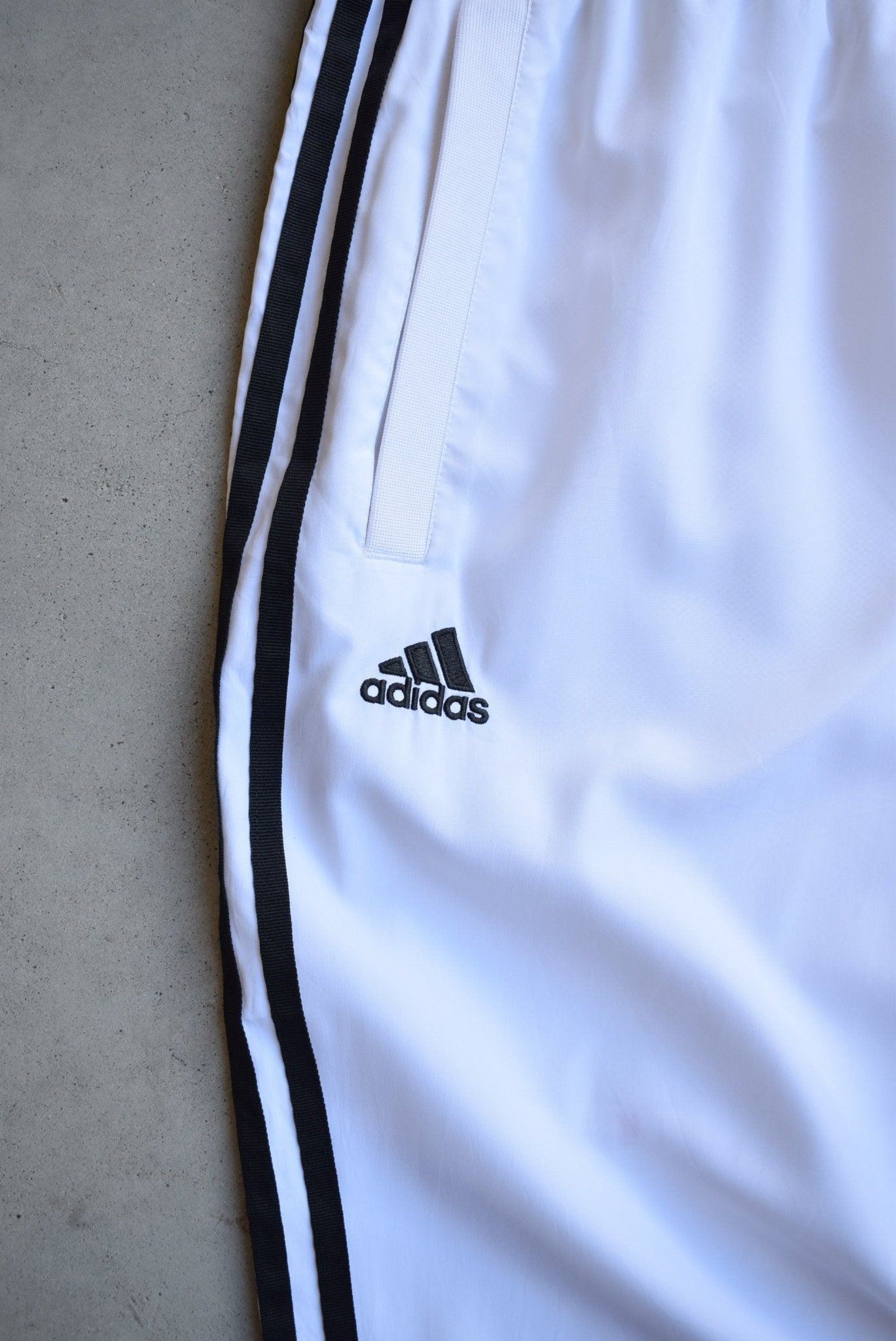 Adidas White Embroidered Logo 3/4 Track Pants — 2000s (M) - Retrospective Store