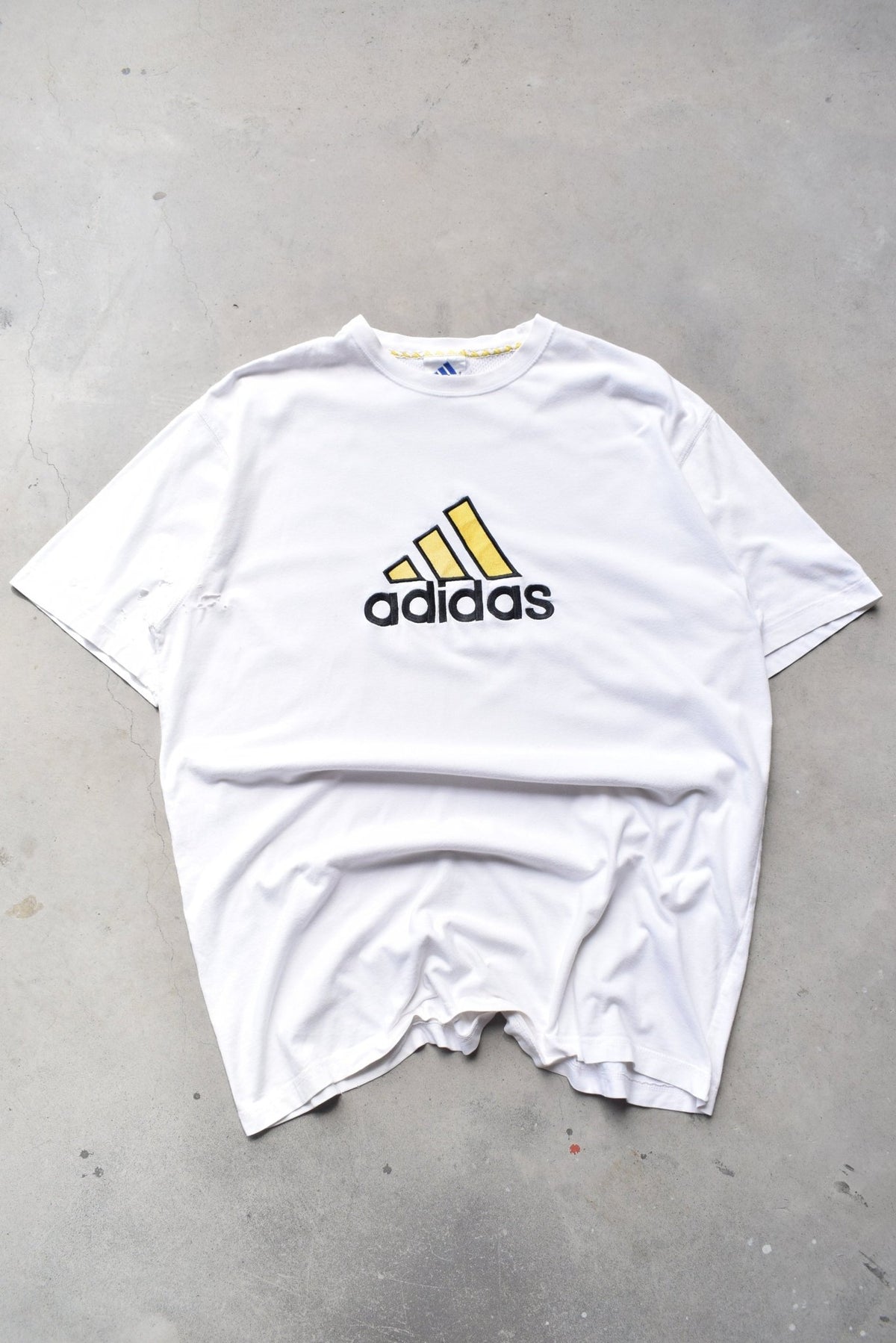 Adidas White Embroidered Spellout Tee — 1990s (XXL) - Retrospective Store