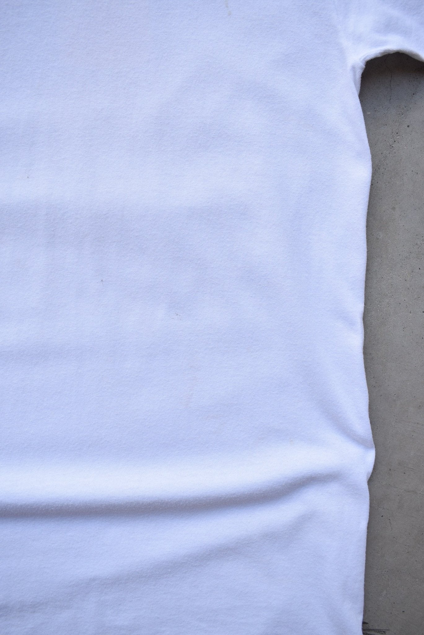 Adidas White Graphic Tee — 1990s (XL) - Retrospective Store