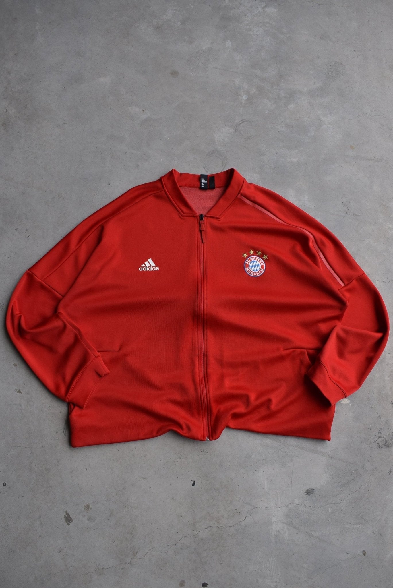Adidas x Bayern Munchen FC Red Embroidered Jacket — 2000s (3XL) - Retrospective Store