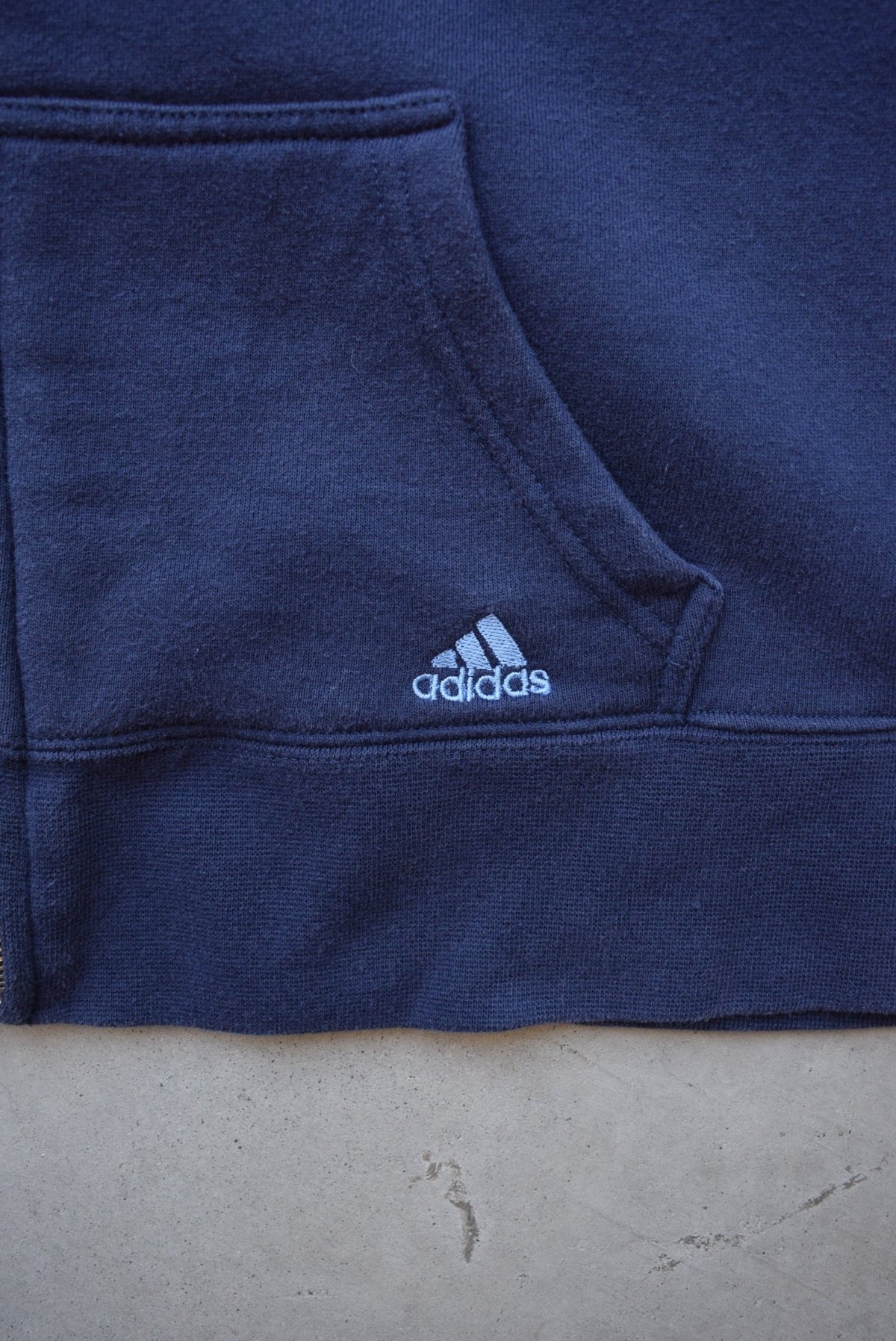 Adidas x NBA Utah Jazz Navy Embroidered Hoodie — 2000s (S) - Retrospective Store
