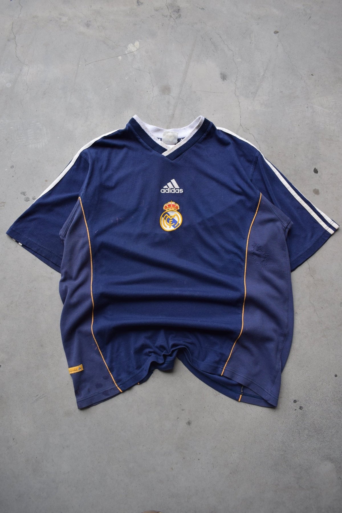 Adidas x Real Madrid FC Navy Embroidered Tee — 1990s (XL) - Retrospective Store