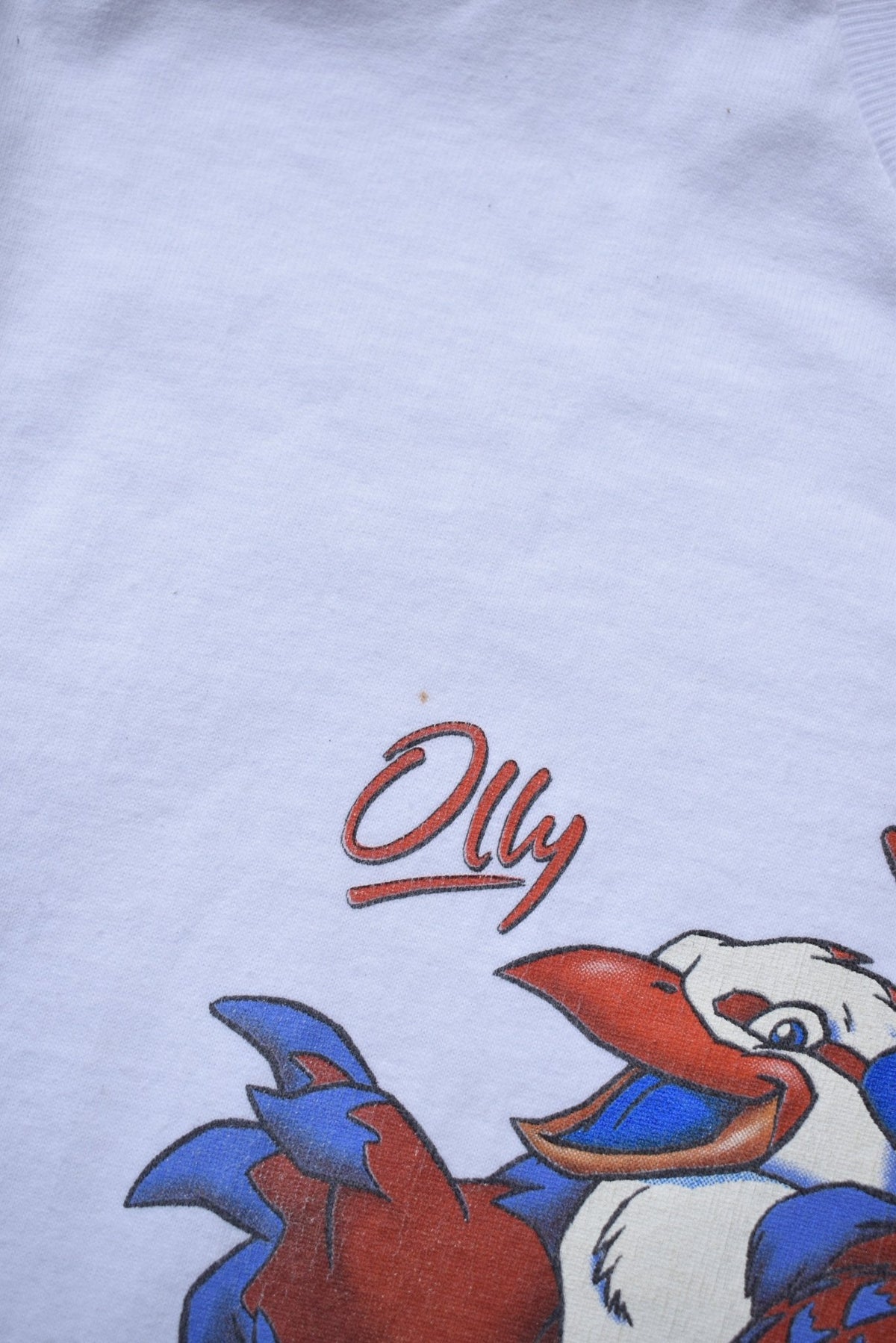 Bonds x Sydney Olympics White Graphic Tee — 2000 (S/M) - Retrospective Store