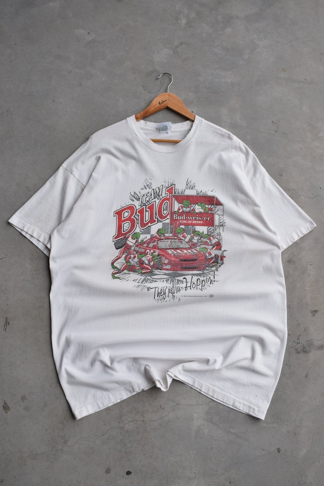 Budweiser Racing Team White Graphic Tee — 1996 (XXL) - Retrospective Store