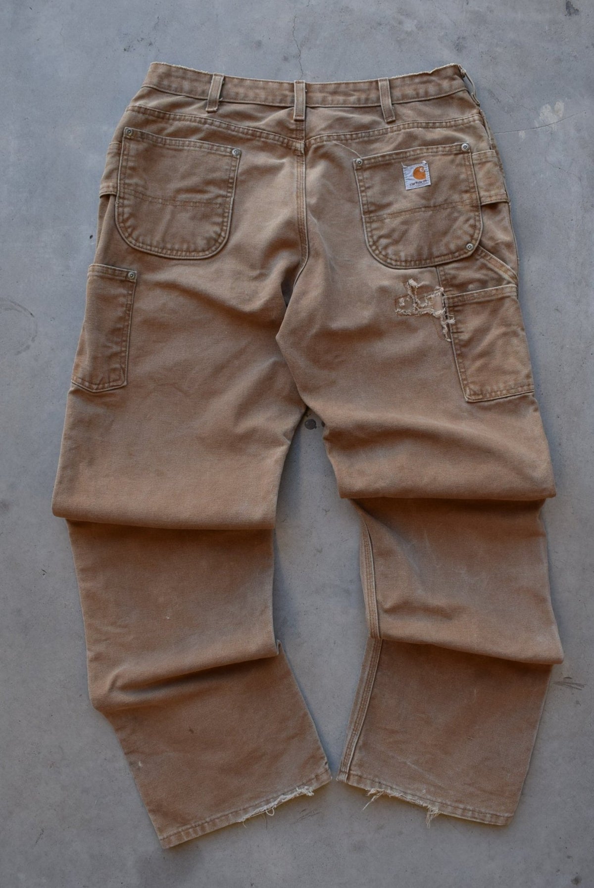 Carhartt Brown Double-Knee Carpenter Pants — 2000s (34) - Retrospective Store