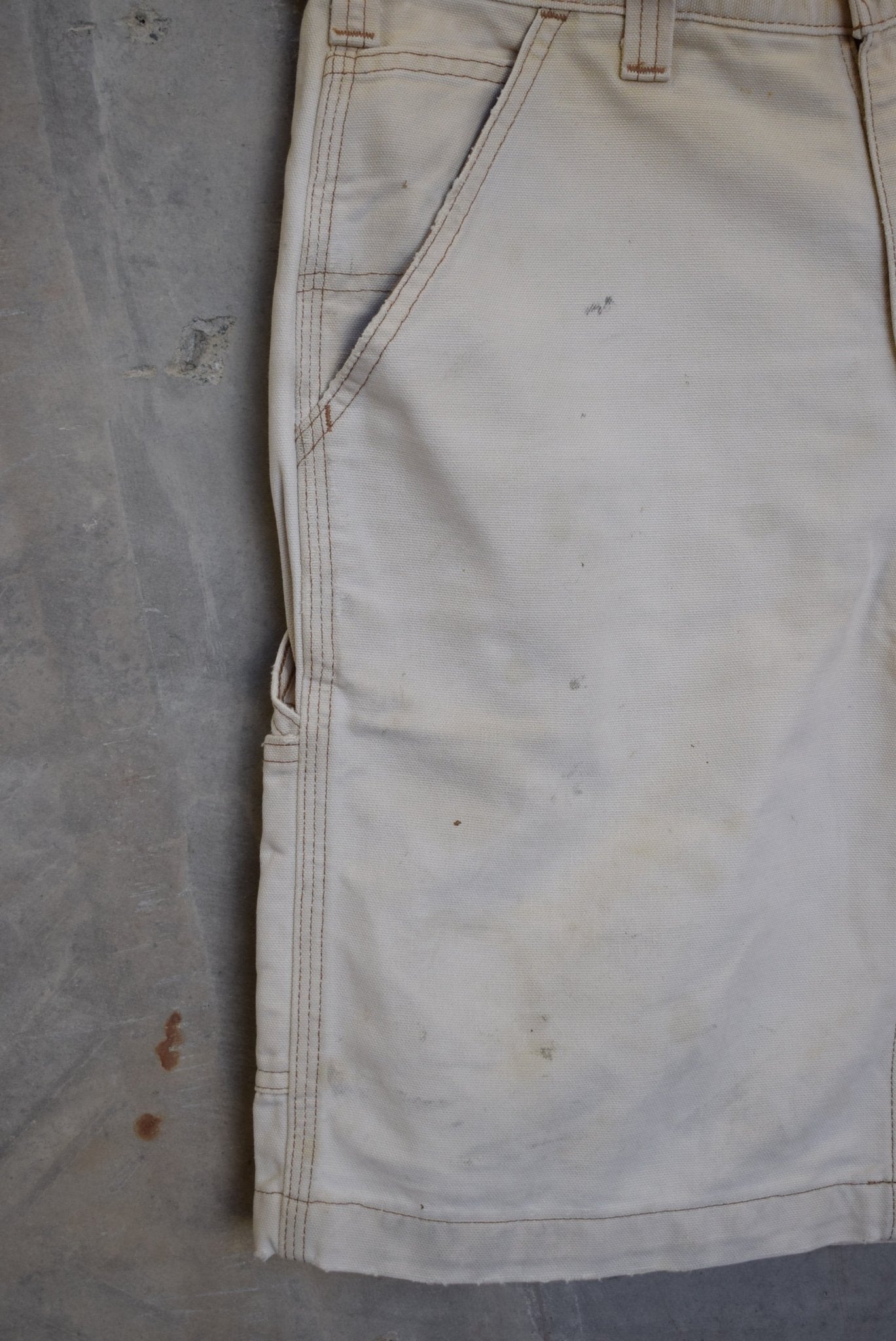 Carhartt Carpenter Shorts — 2000s (31) - Retrospective Store