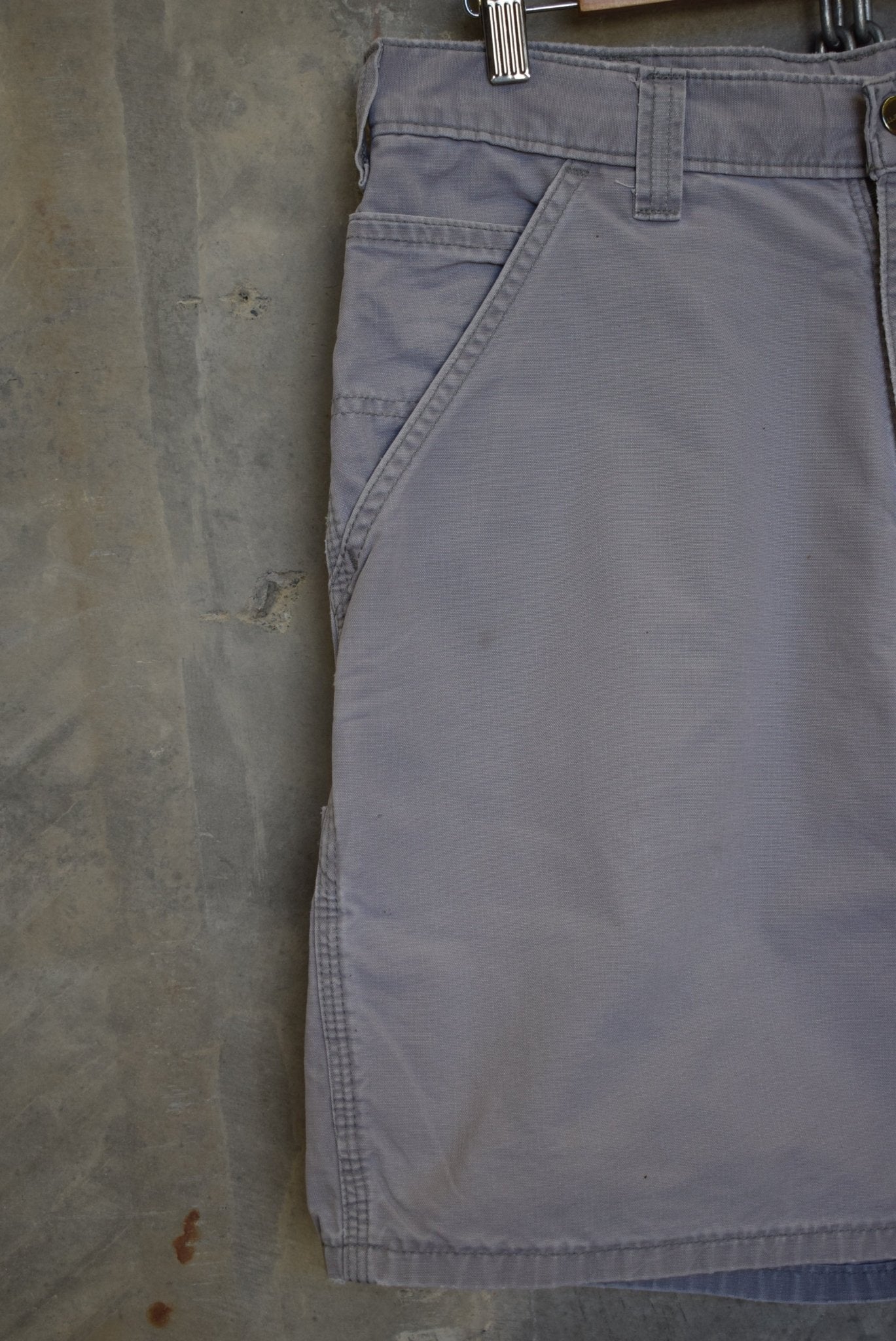 Carhartt Carpenter Shorts — 2000s (32) - Retrospective Store