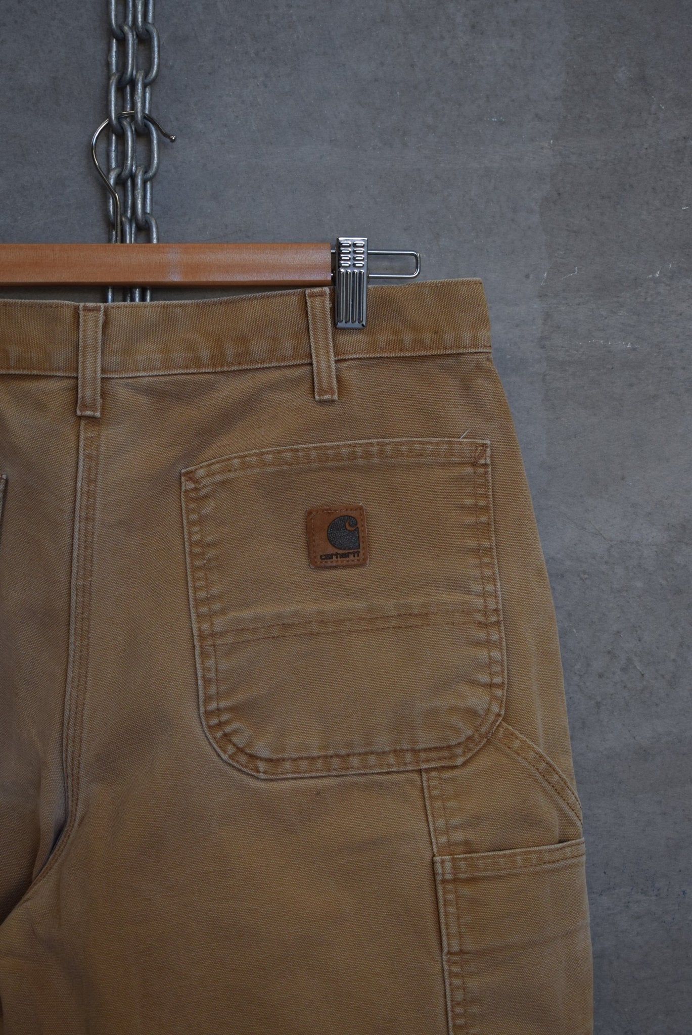Carhartt Carpenter Shorts — 2000s (34) - Retrospective Store