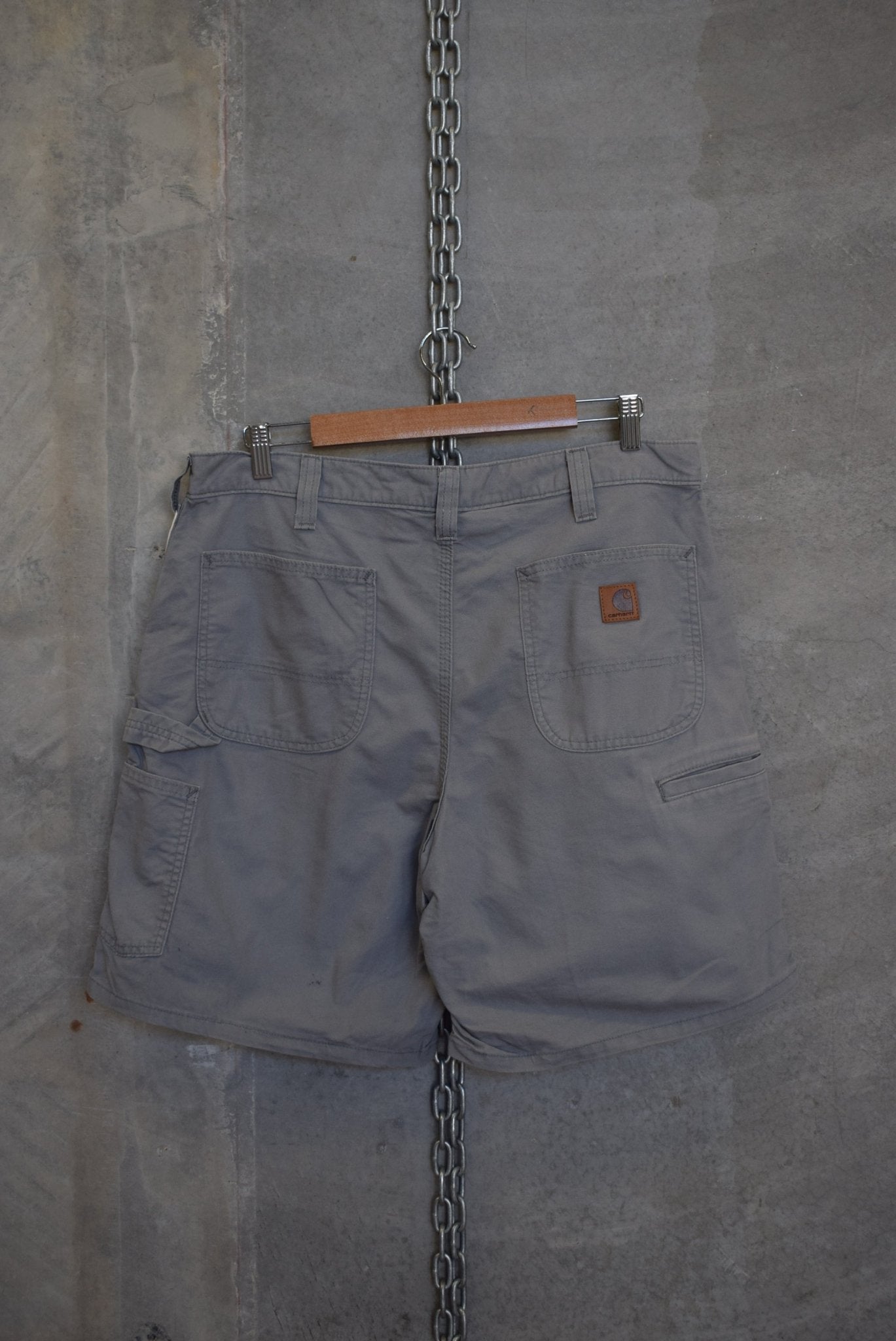 Carhartt Carpenter Shorts — 2000s (36) - Retrospective Store