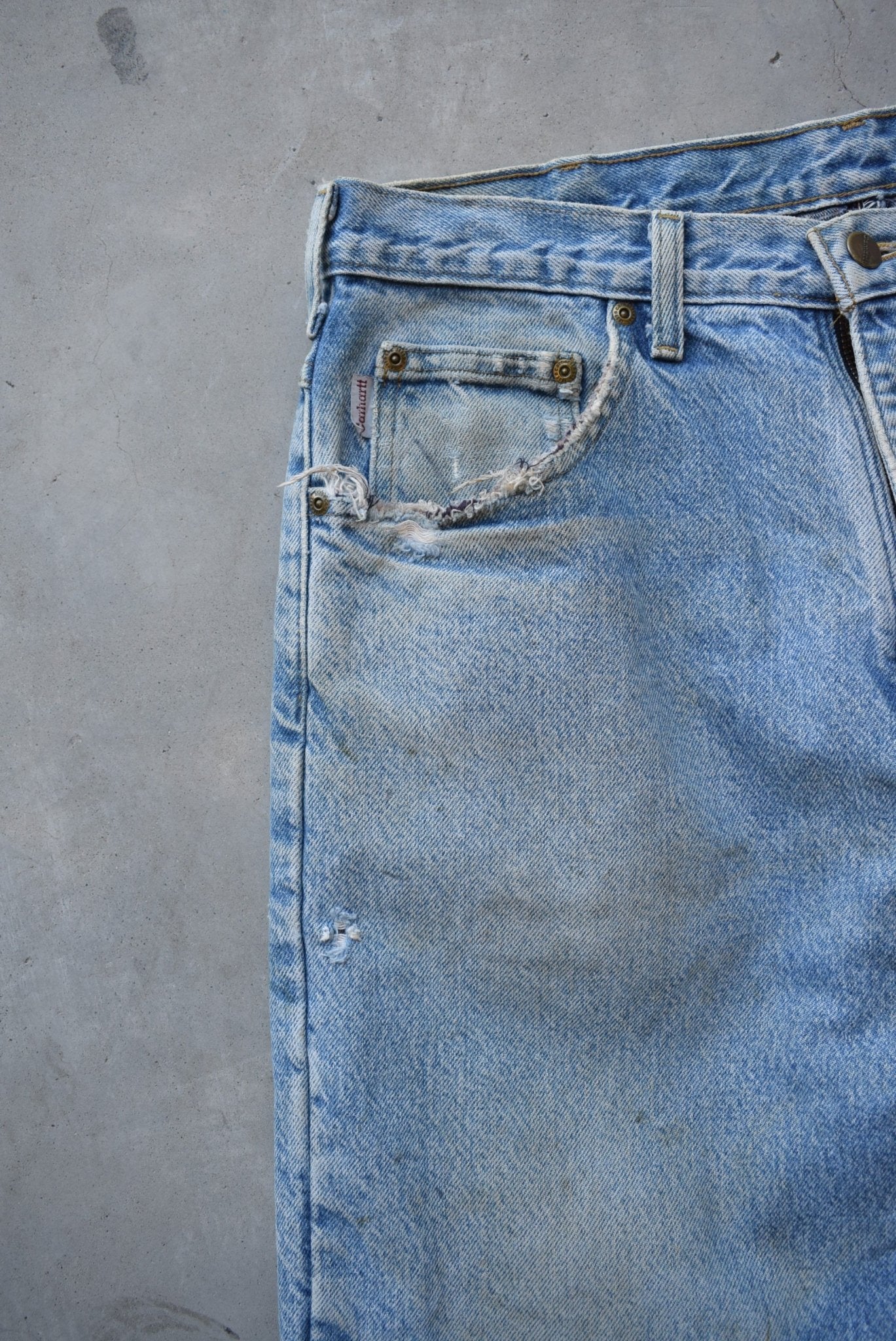 Carhartt Denim Flannel-Lined Jeans — 2000s (33) - Retrospective Store