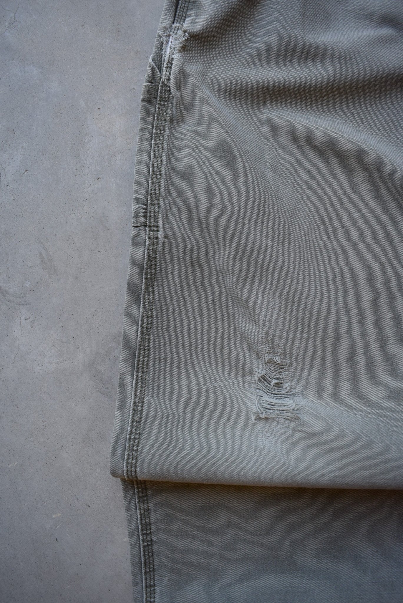 Carhartt Green Carpenter Pants — 2000s (36) - Retrospective Store