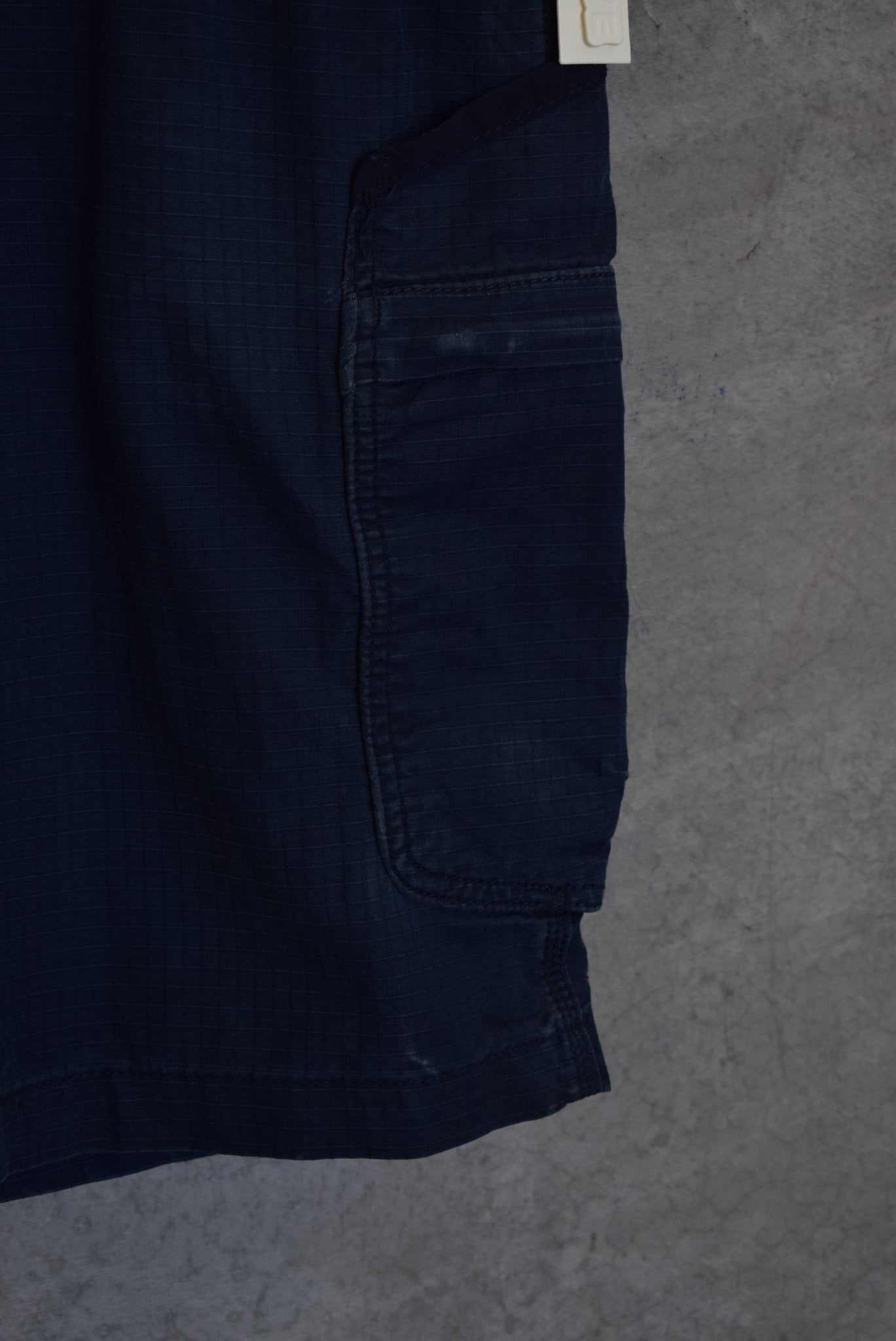 Carhartt Workwear Shorts — 2000s (38) - Retrospective Store