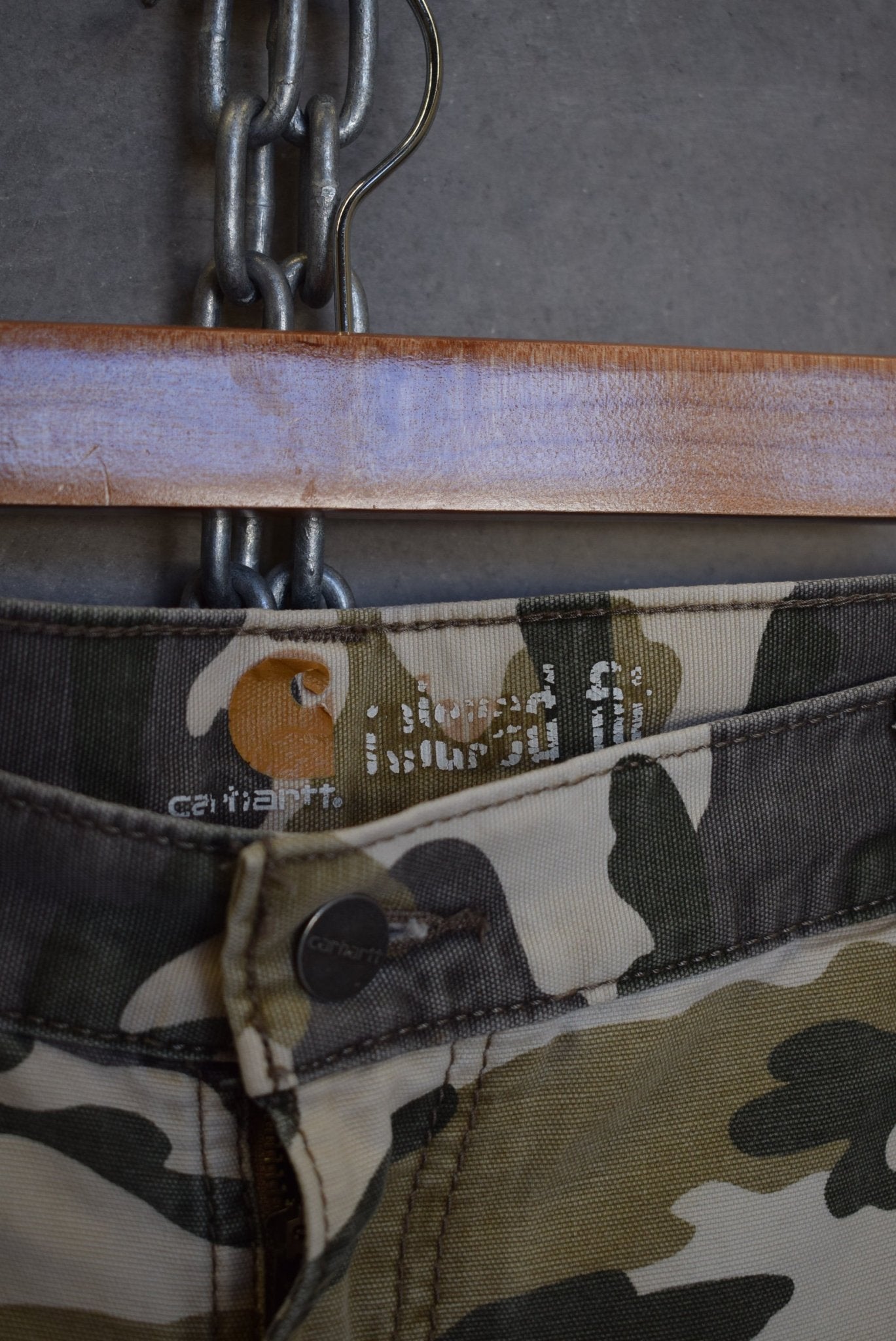 Carhartt Workwear Shorts — 2000s (38) - Retrospective Store