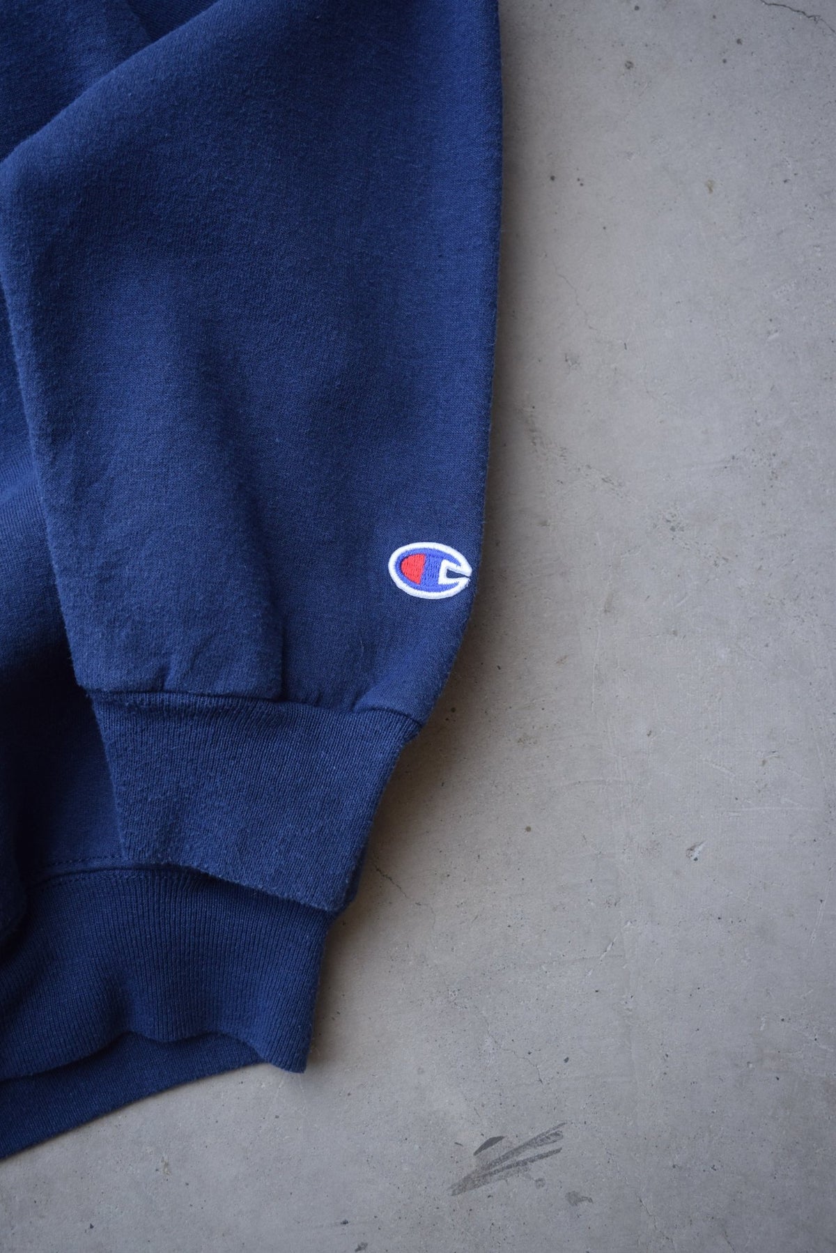 Champion x NASA Navy Embroidered Spellout Crewneck — 2000s (M) - Retrospective Store