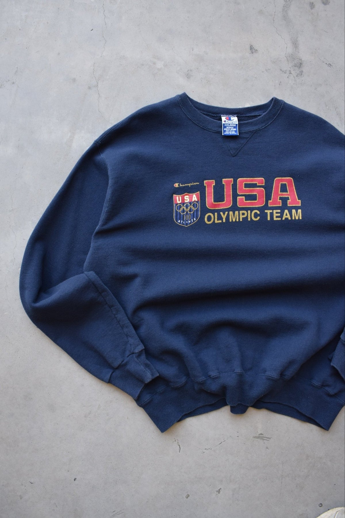 Champion x United States Olympic Team Navy Graphic Crewneck — 1996 (XXL) - Retrospective Store