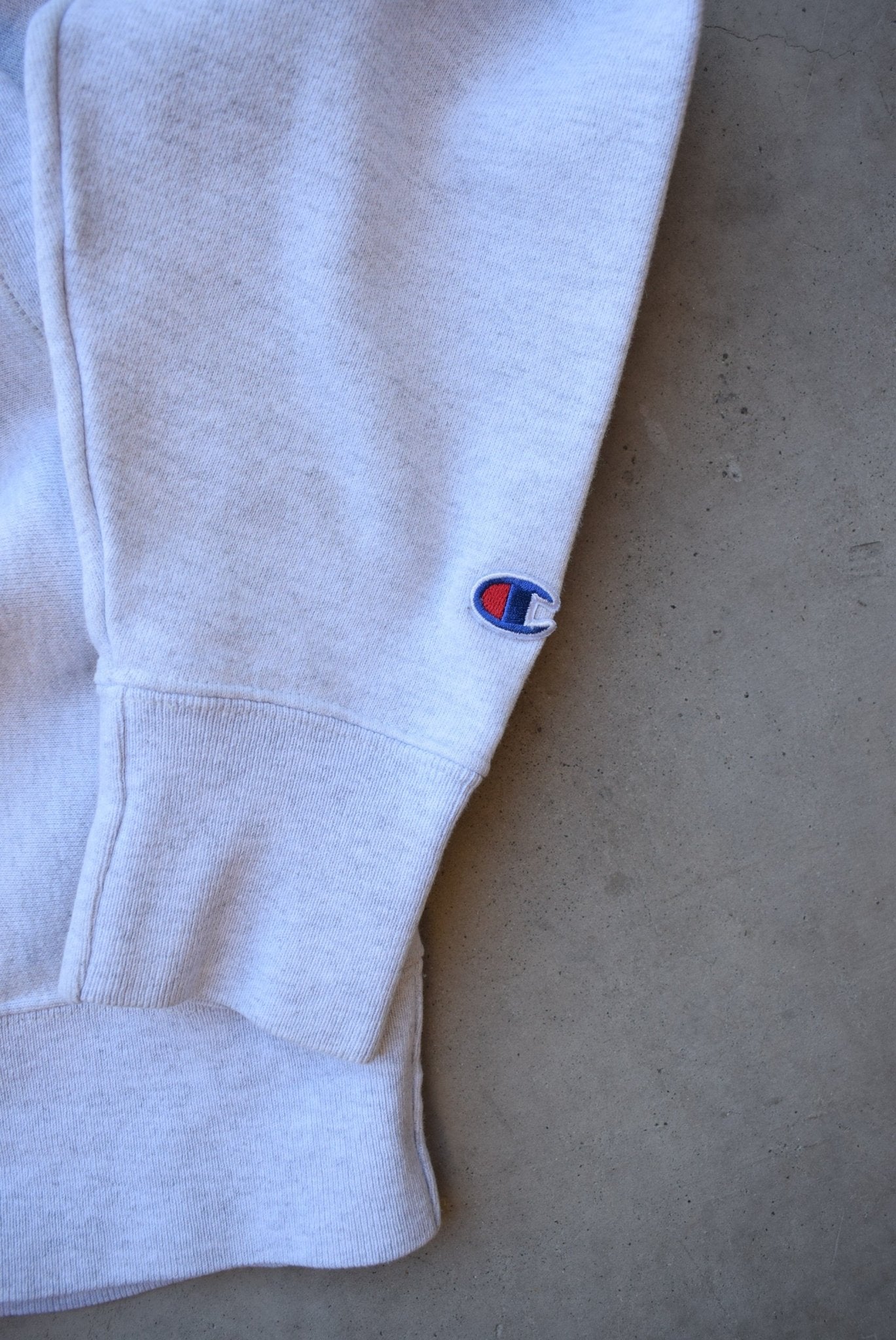 Champion x University of North Carolina Grey Reverse-Weave Crewneck — 1990s (XL) - Retrospective Store