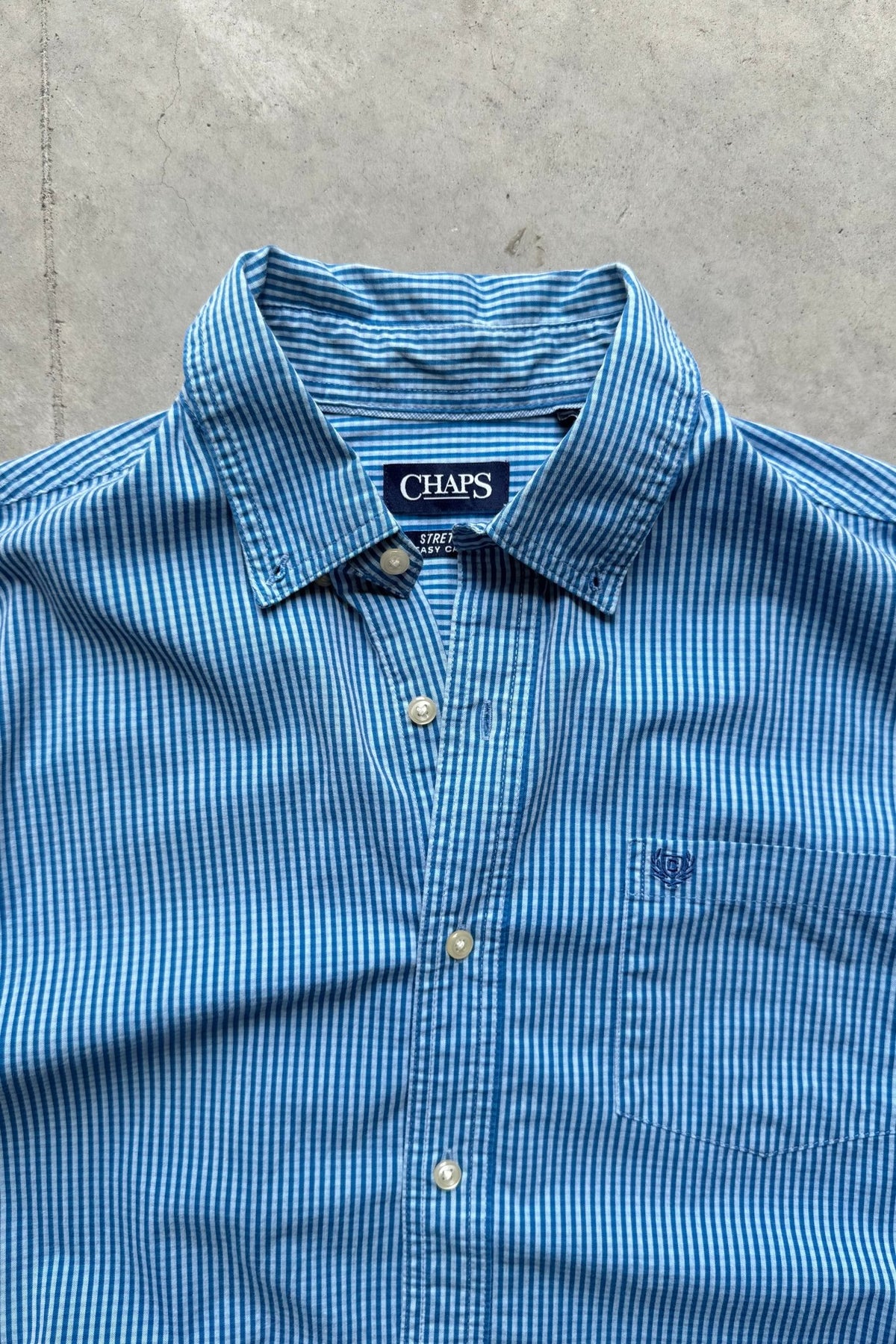 Chaps Ralph Lauren Blue Cropped Long Sleeve Button Up — 2000s (L) - Retrospective Store