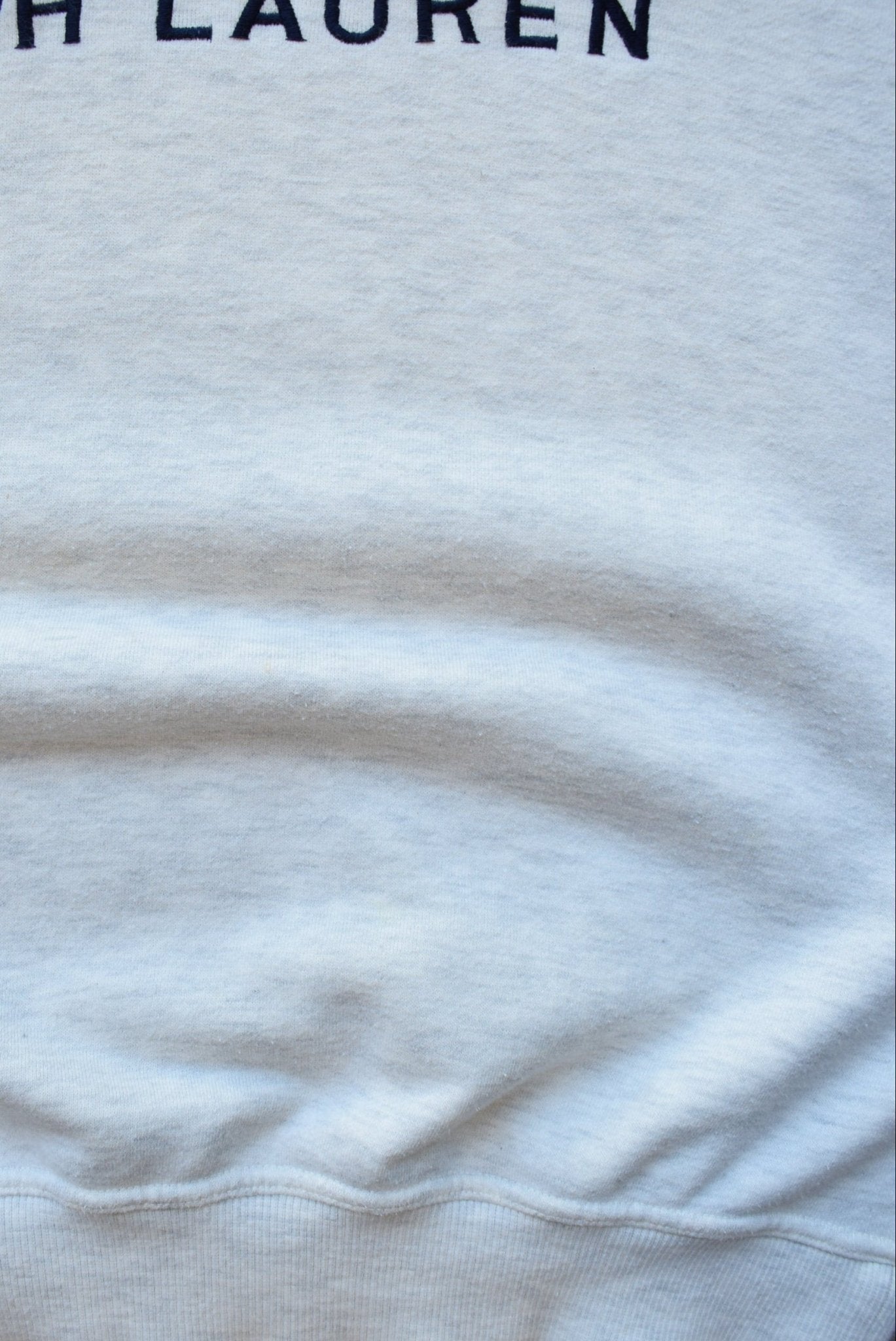 Chaps Ralph Lauren Grey Embroidered Spellout Crewneck — 2000s (L) - Retrospective Store