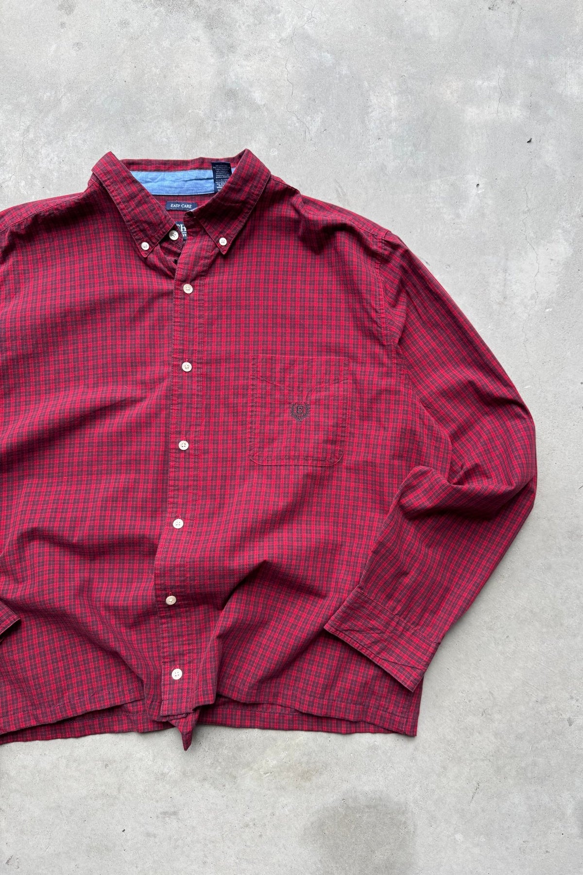 Chaps Ralph Lauren Red Cropped Long Sleeve Button Up — 2000s (XXL) - Retrospective Store
