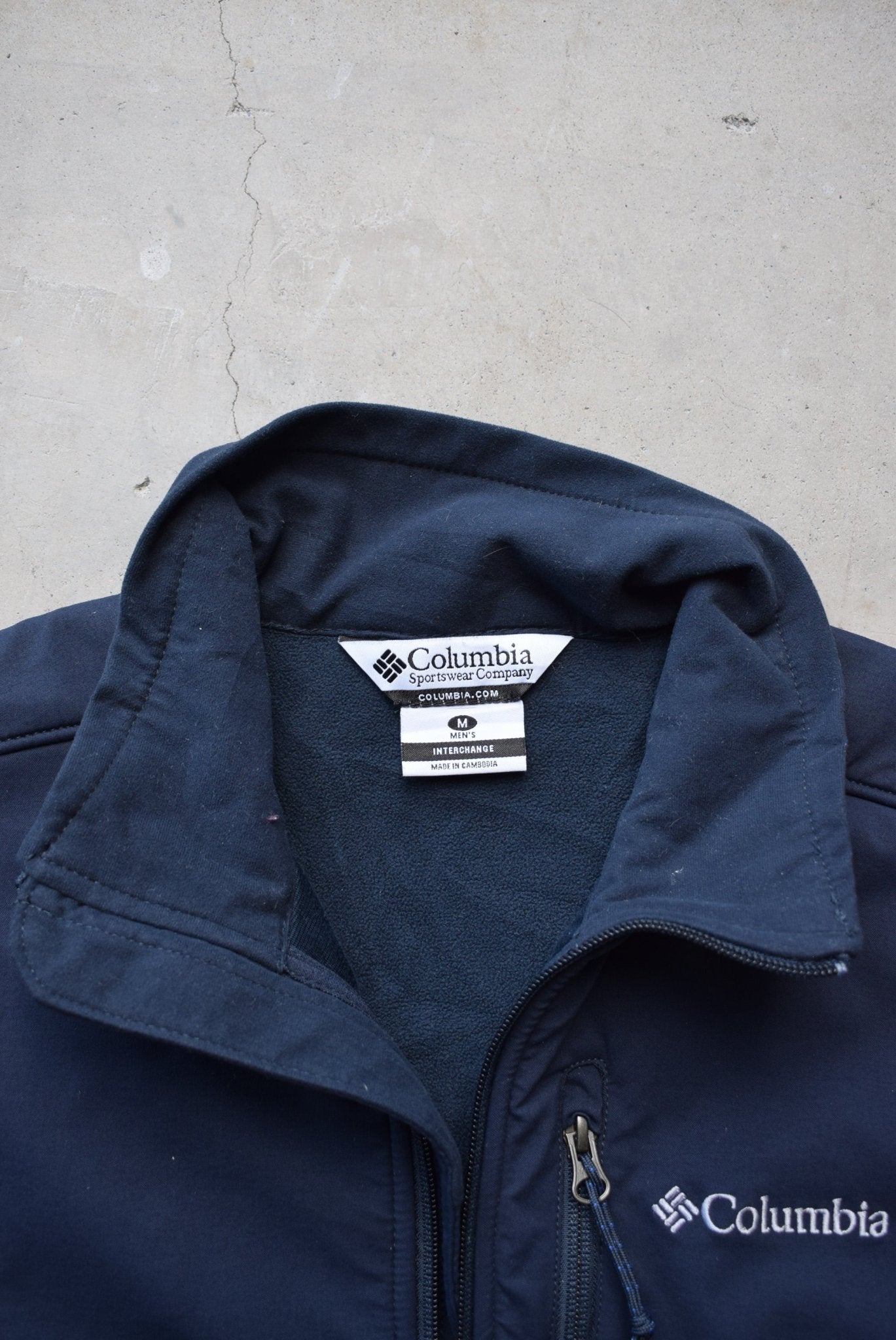 Columbia Blue & Navy Embroidered Spellout Fleece Jacket — 2000s (M) - Retrospective Store