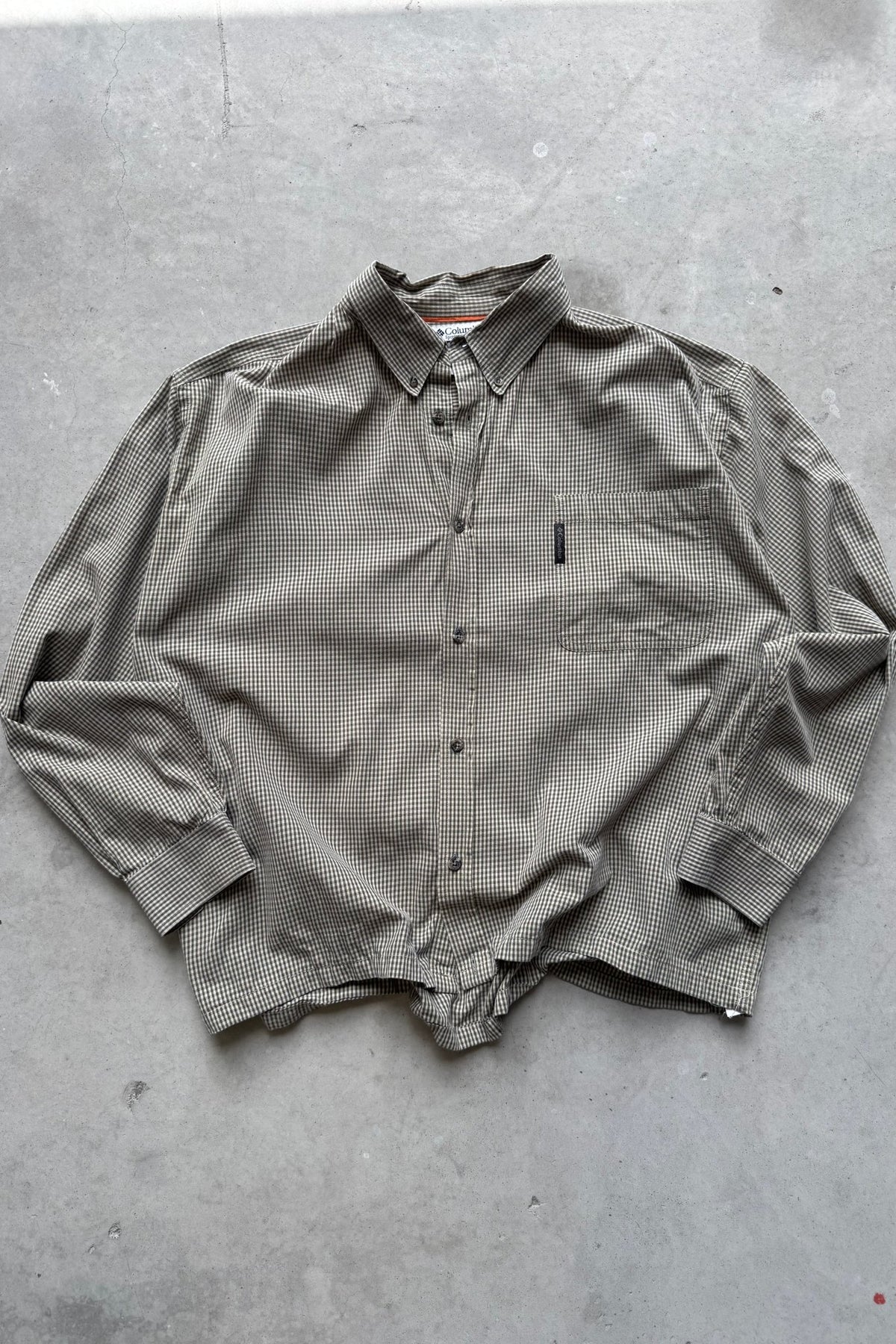 Columbia Brown Cropped Long Sleeve Button Up — 2000s (XXL) - Retrospective Store