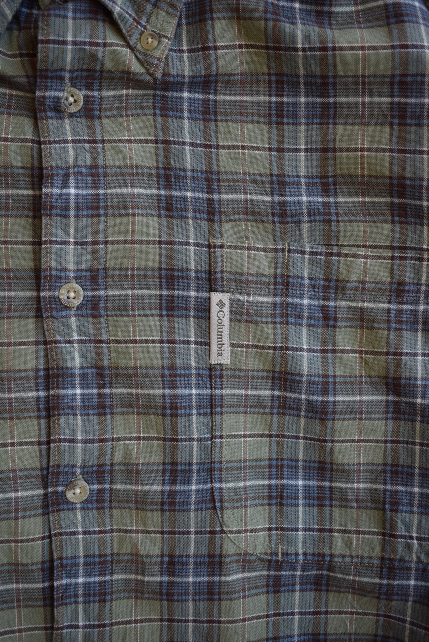 Columbia Cropped Long Sleeve Button Up — 2000s (XXL) - Retrospective Store