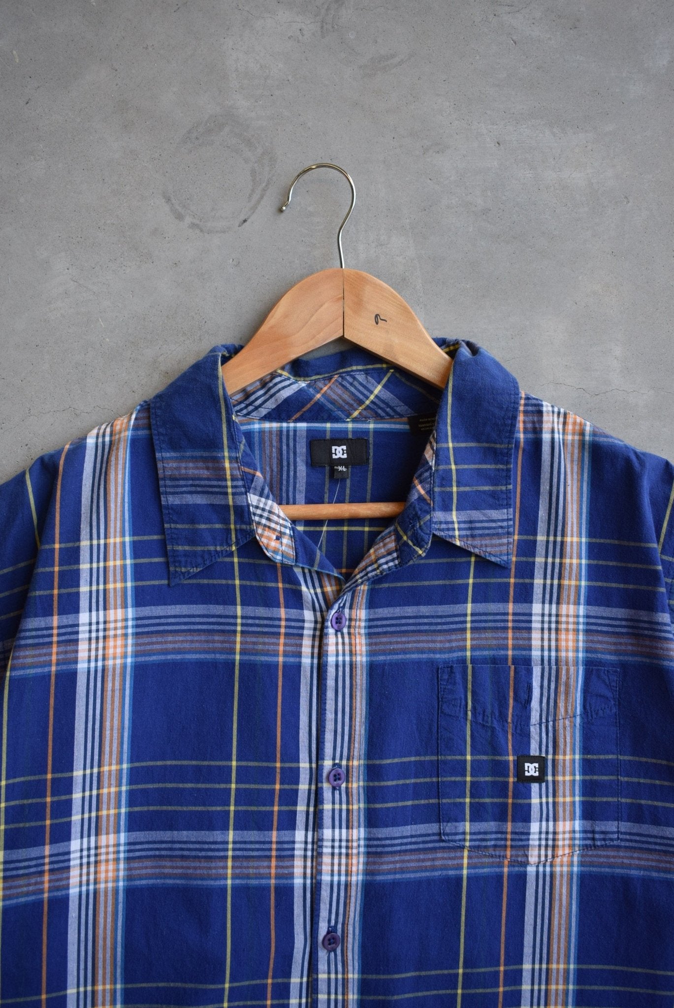 DC Blue Cropped Button Up — 2000s (M/L) - Retrospective Store