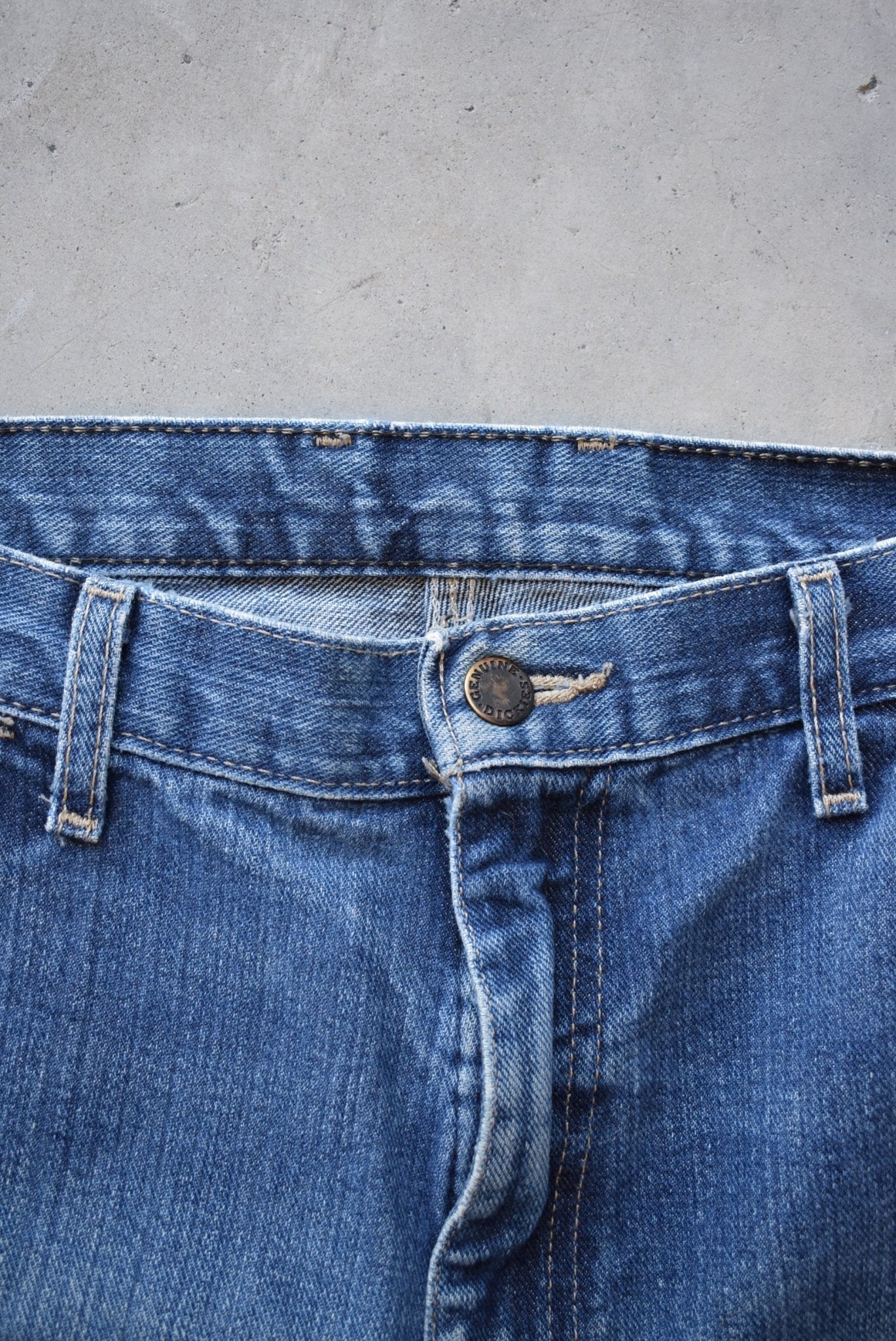 Dickies Denim Carpenter Shorts — 2000s (34) - Retrospective Store