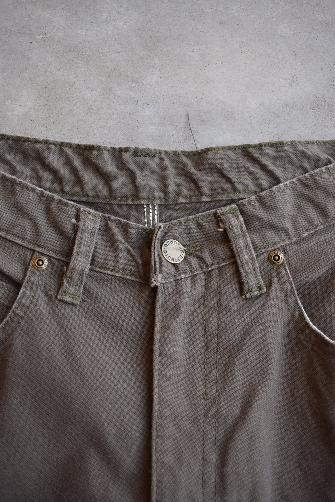 Dickies Faded Green Carpenter Pants — 2000s (30) - Retrospective Store