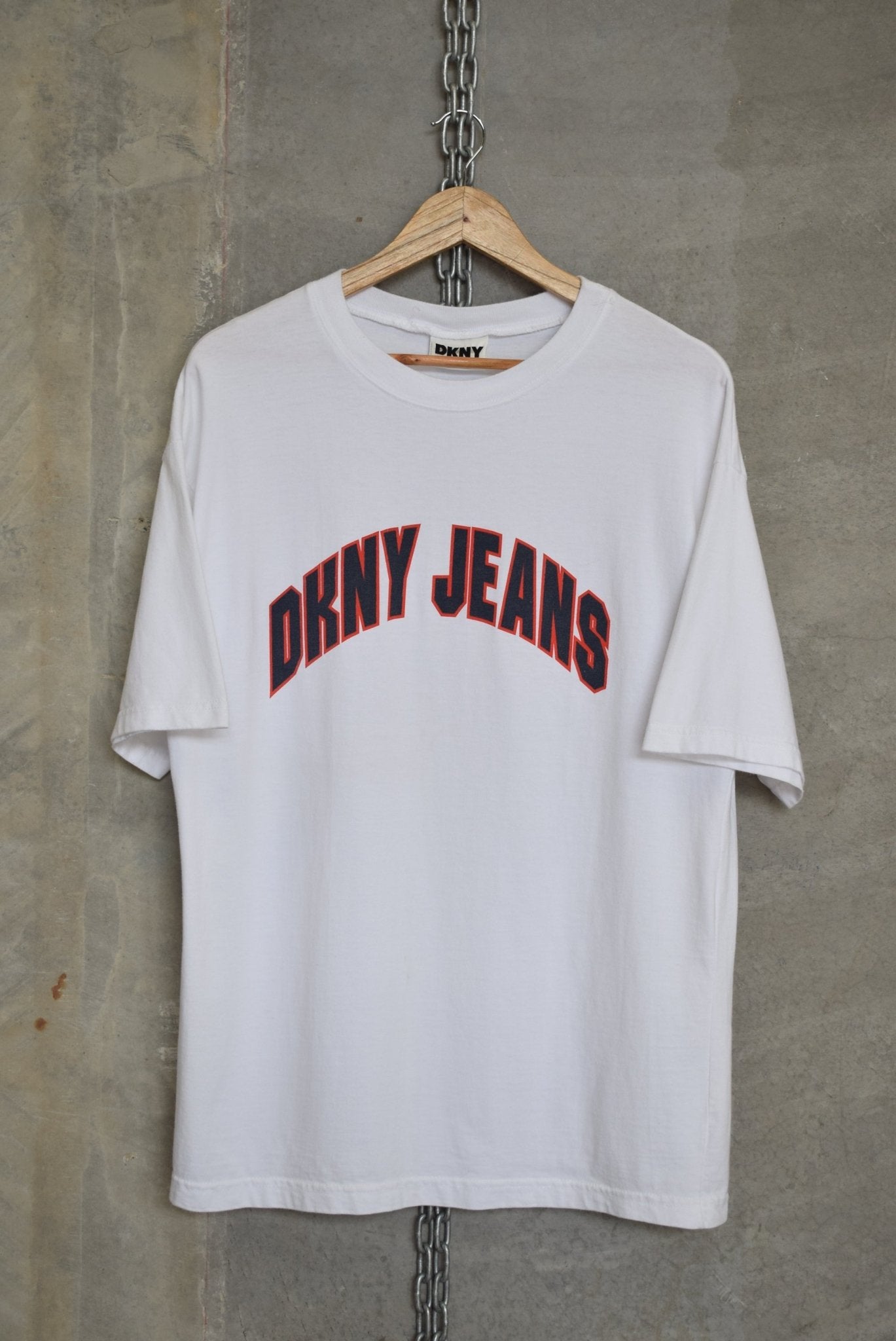 DKNY Jeans Spellout Tee — 2000s (L) - Retrospective Store