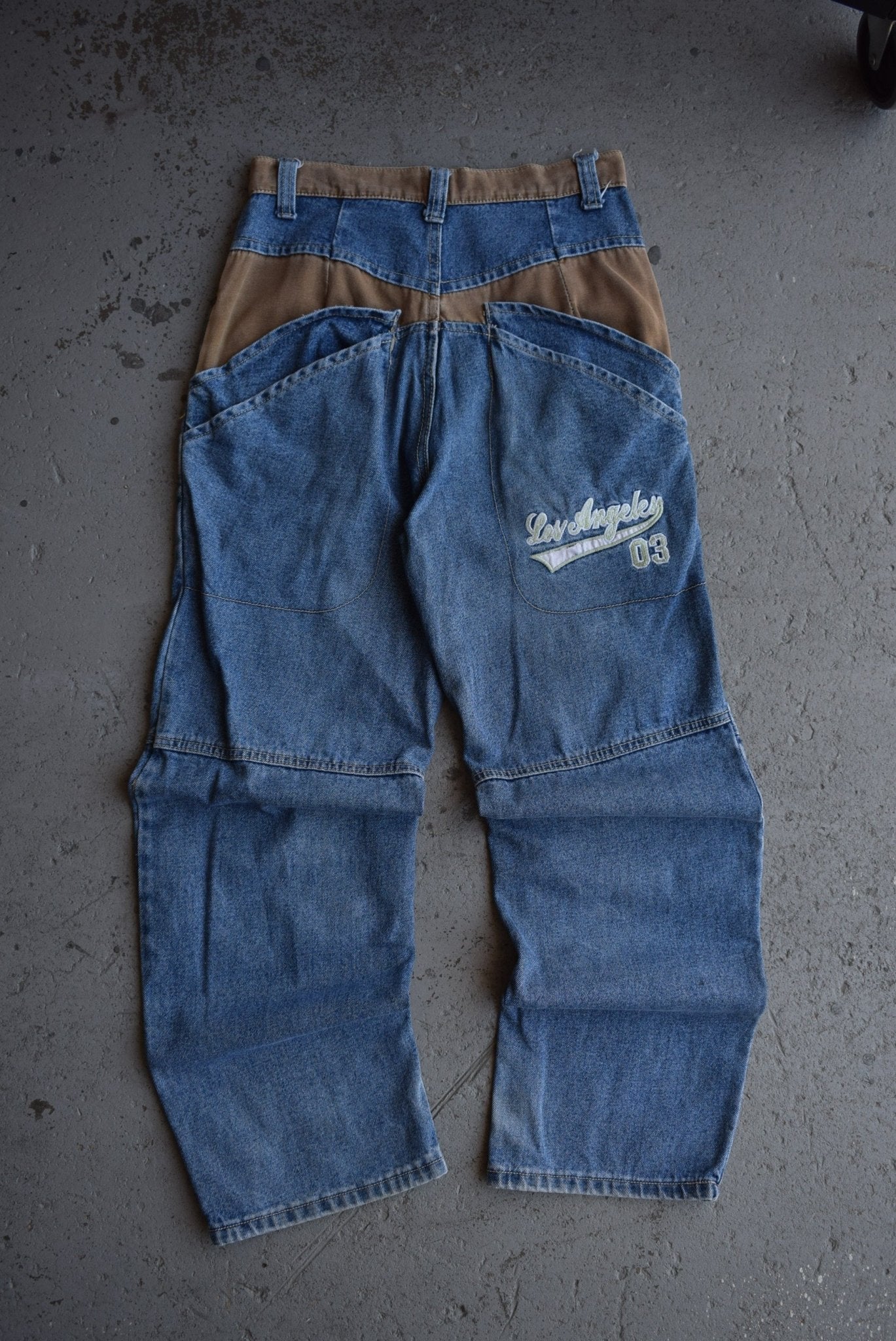 *Double - knee* Vintage Fox Racing Los Angeles Embroidered Jeans (28) - Retrospective Store