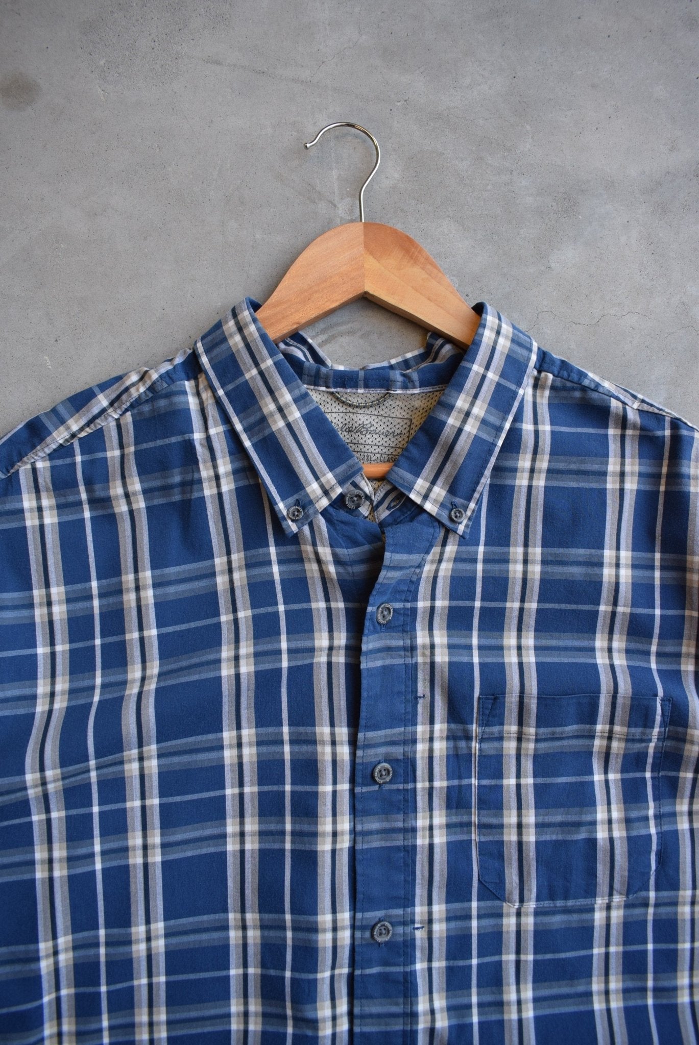 Eddie Bauer Blue Cropped Button Up — 2000s (XXL) - Retrospective Store