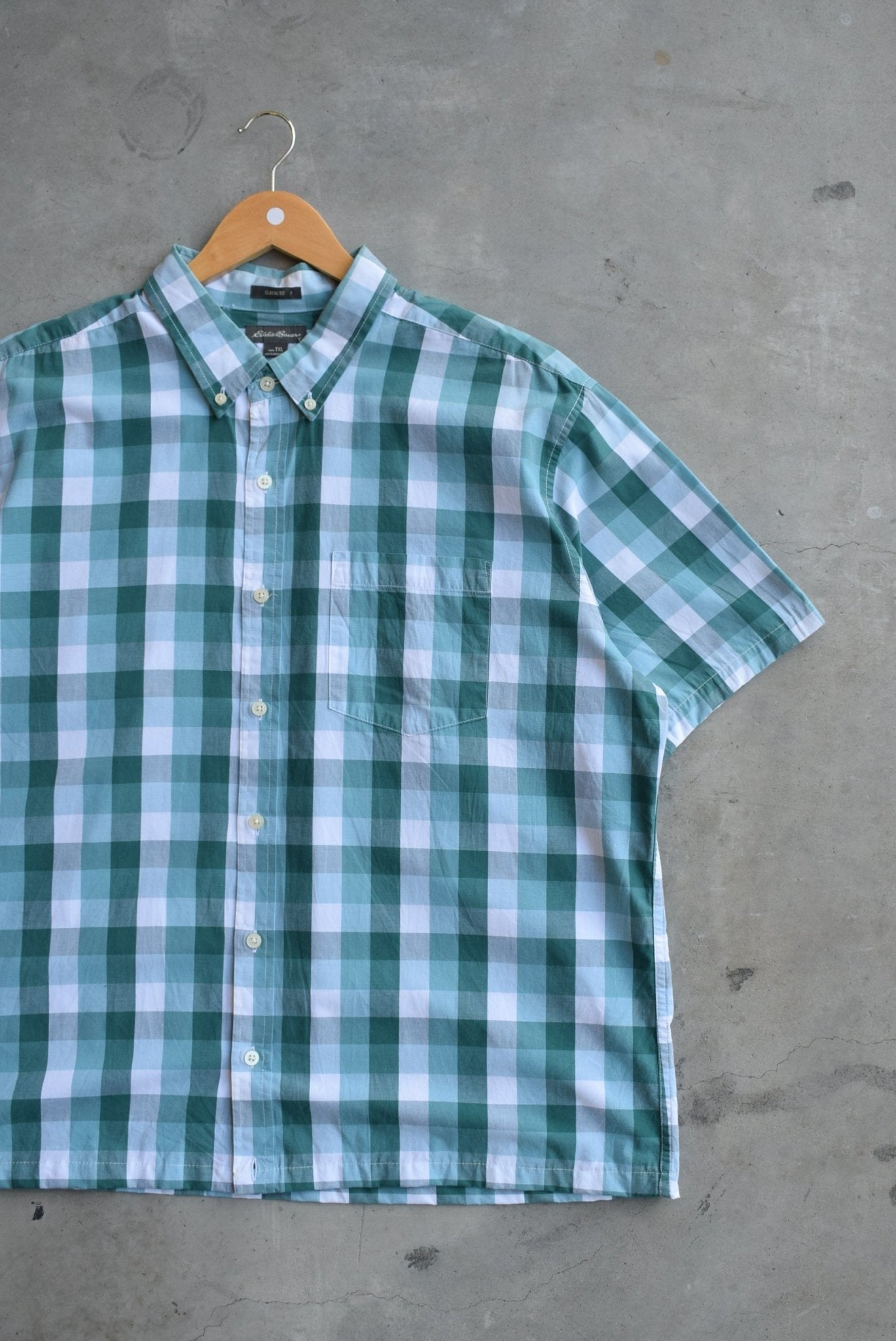 Eddie Bauer Green Cropped Button Up — 2000s (L/XL) - Retrospective Store