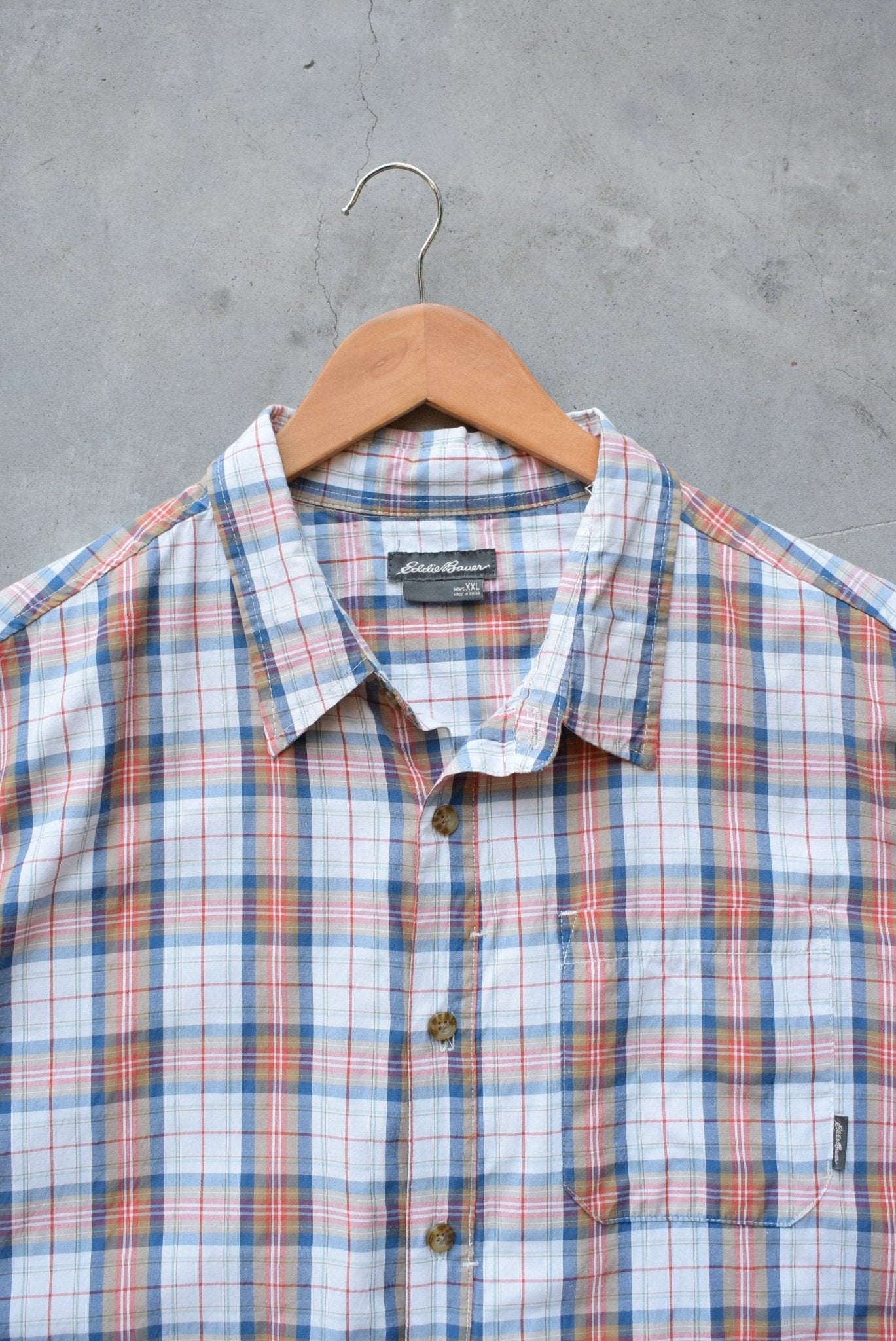 Eddie Bauer Red & White Cropped Button Up — 2000s (XL) - Retrospective Store