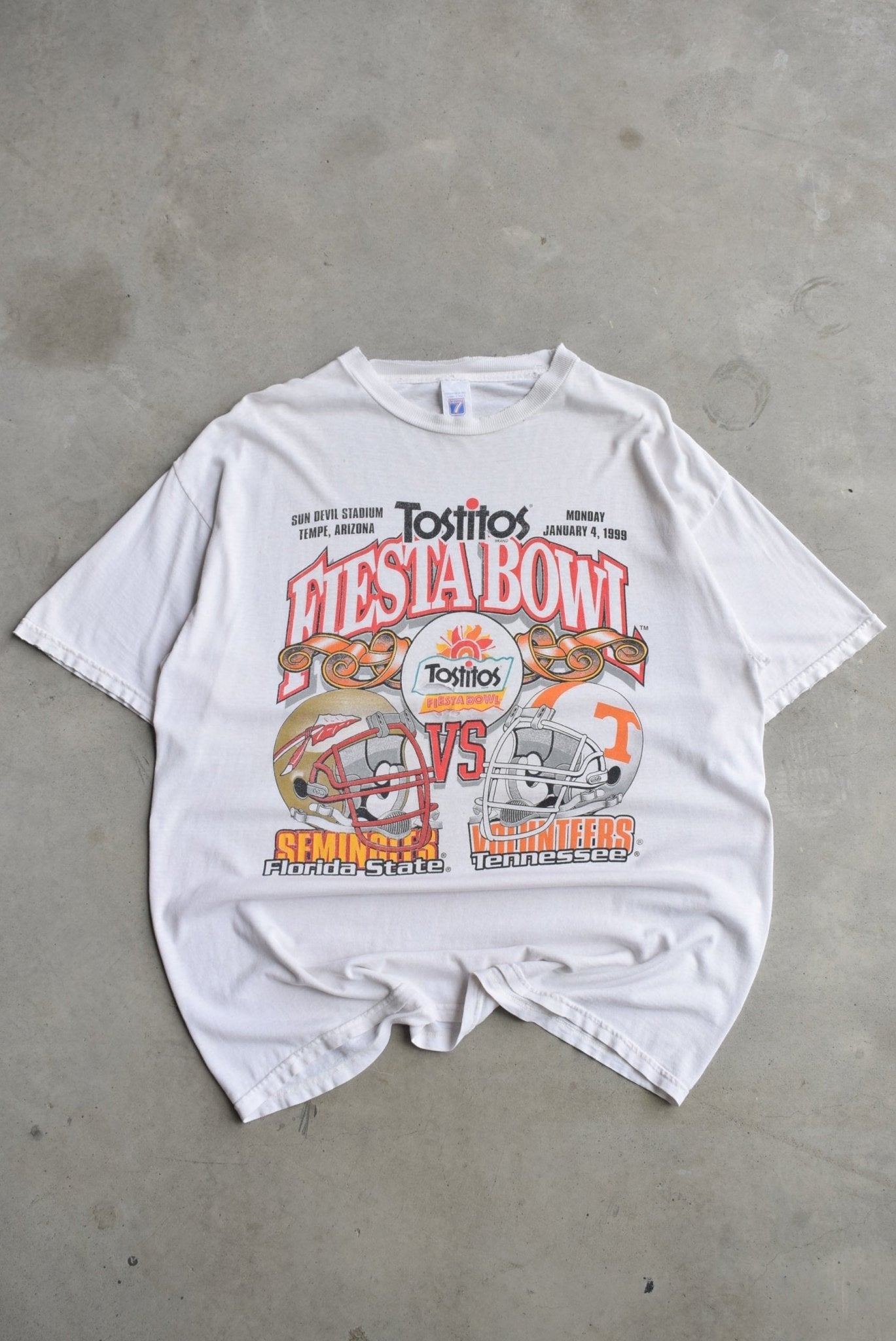 Fiesta Bowl Florida vs. Tennessee Football White Graphic Tee — 1999 (XL) - Retrospective Store