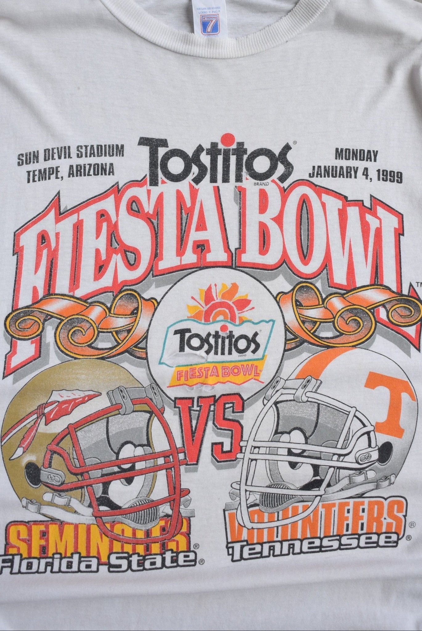 Fiesta Bowl Florida vs. Tennessee Football White Graphic Tee — 1999 (XL) - Retrospective Store