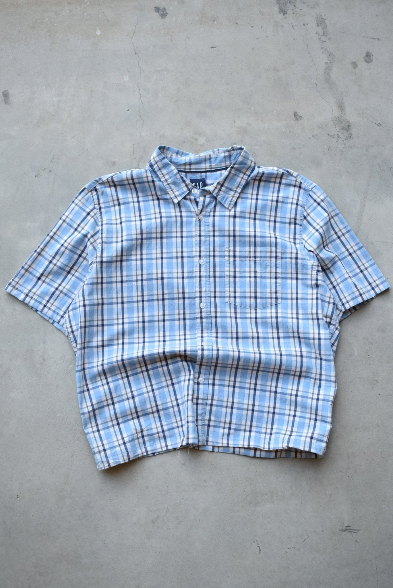Gap Baby-Blue Cropped Button Up — 2000s (M/L) - Retrospective Store