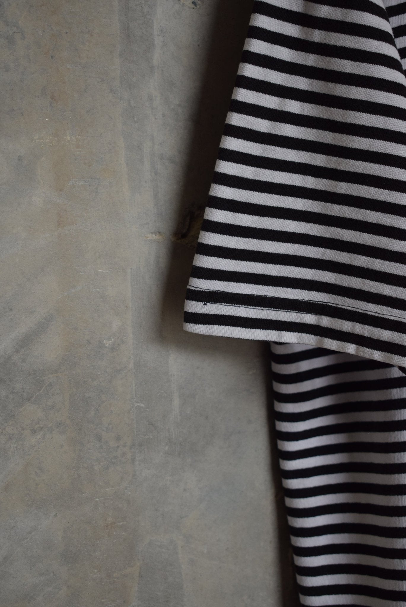 Guess Jeans USA Tee — 1990s (L) - Retrospective Store