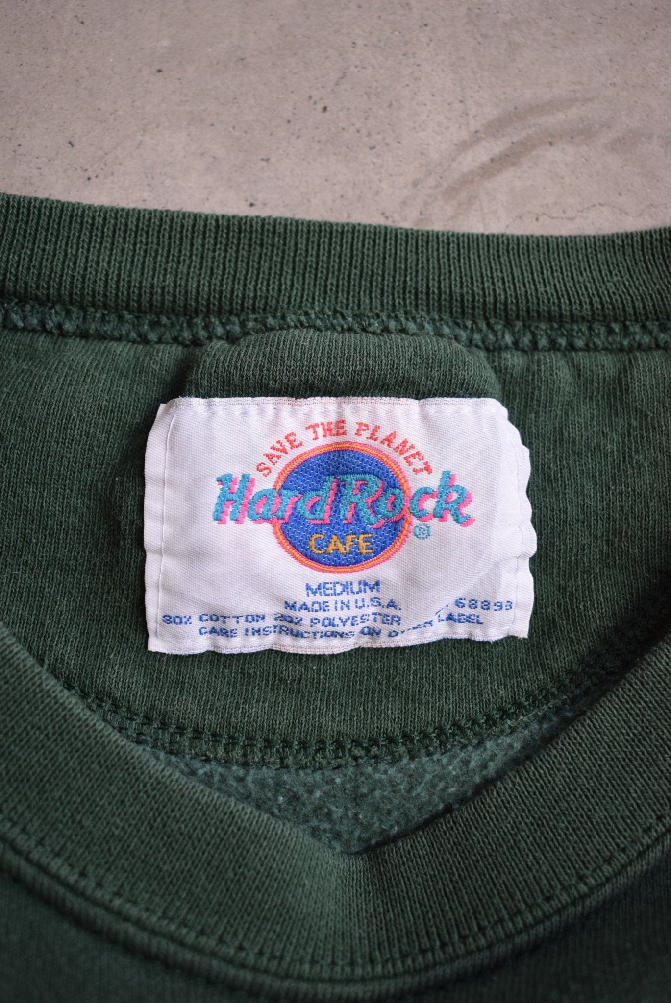 Hard Rock Cafe Green Embroidered Crewneck — 1990s (M) - Retrospective Store