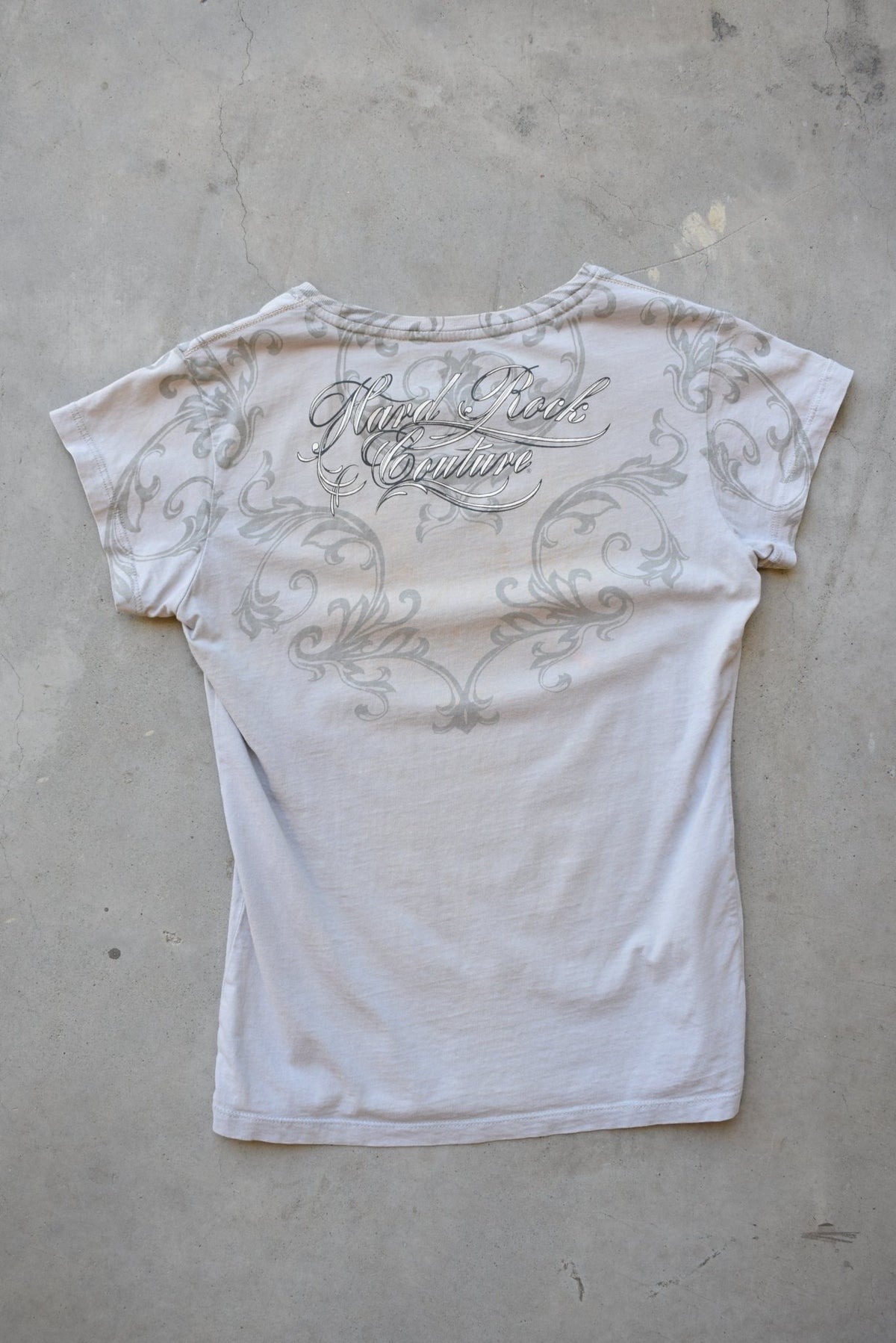 Hard Rock Cafe Grey Graphic Tee — 2000s (Women's S) - Retrospective Store