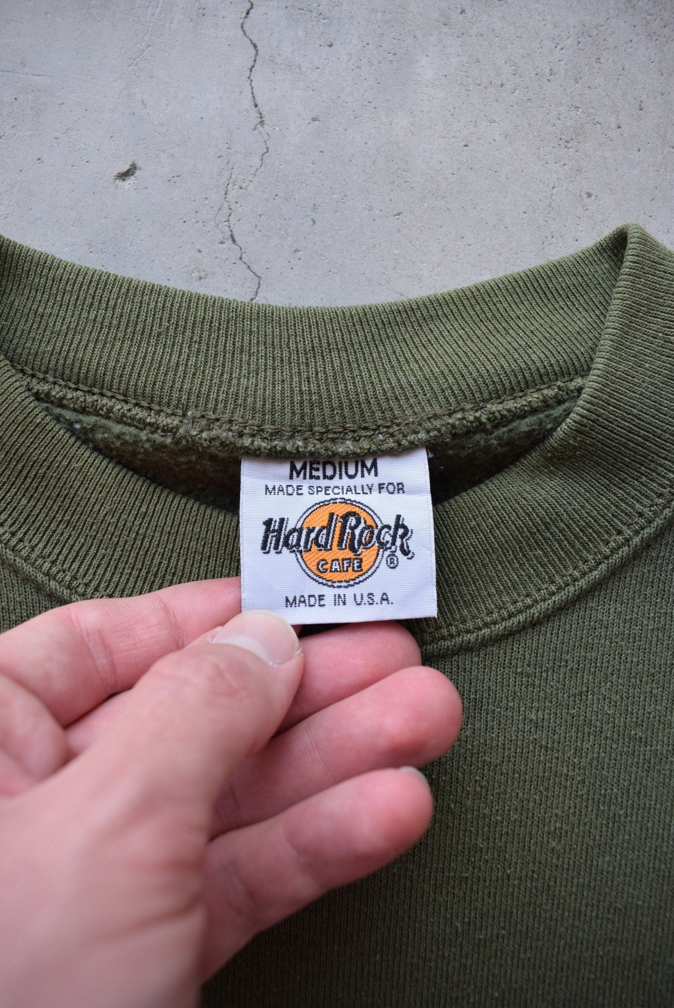 Hard Rock Cafe New York Green Spellout Crewneck — 1990s (S) - Retrospective Store