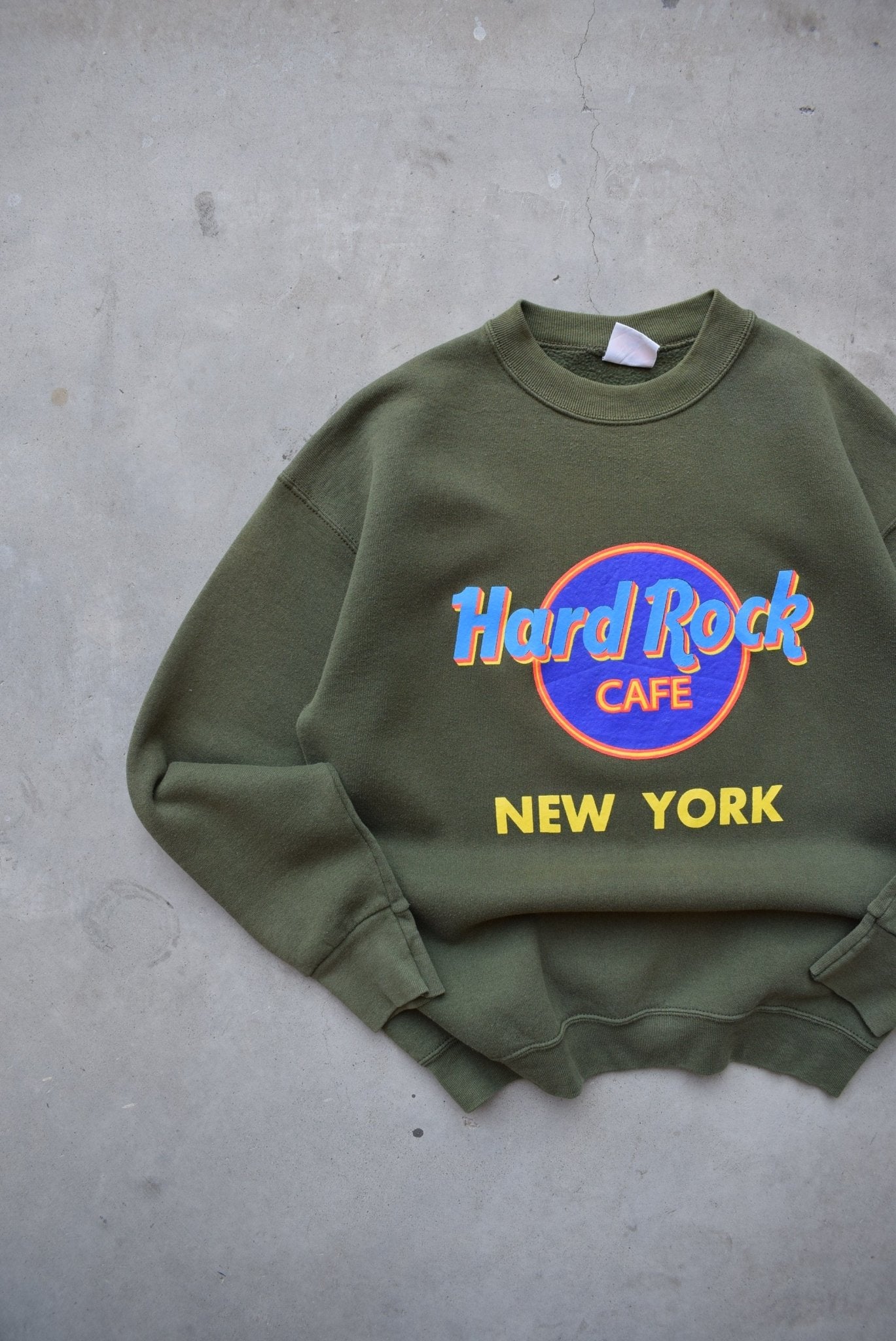 Hard Rock Cafe New York Green Spellout Crewneck — 1990s (S) - Retrospective Store