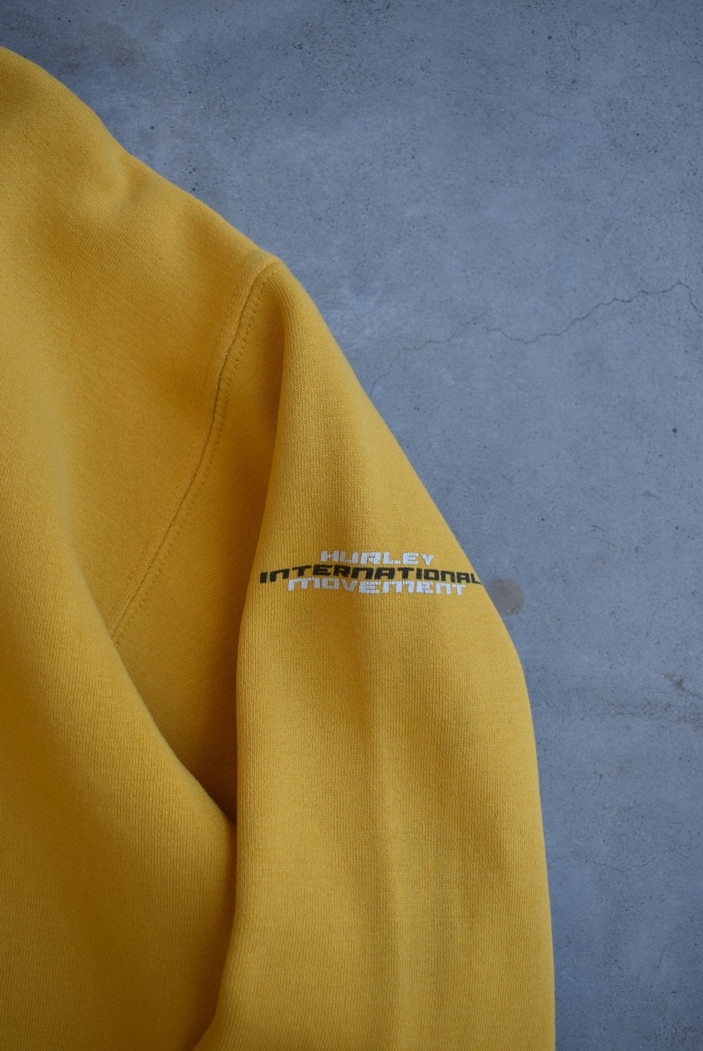 Hurley International Embroidered Spellout Hoodie — 2000s (L) - Retrospective Store