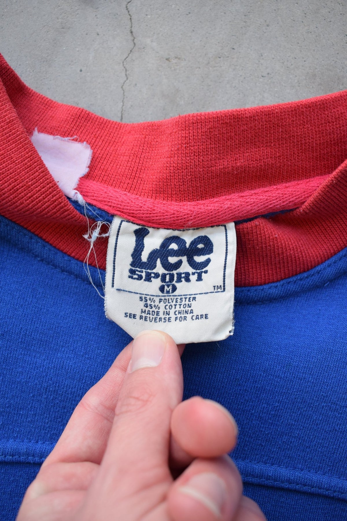 LEE Sport x NHL St. Louis Blues Embroidered Crewneck — 2000s (M) - Retrospective Store