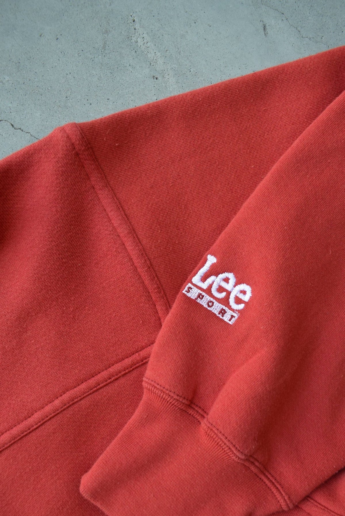 LEE Sports x NFL Washington Football Team Embroidered Red Crewneck — 1990s (M/L) - Retrospective Store